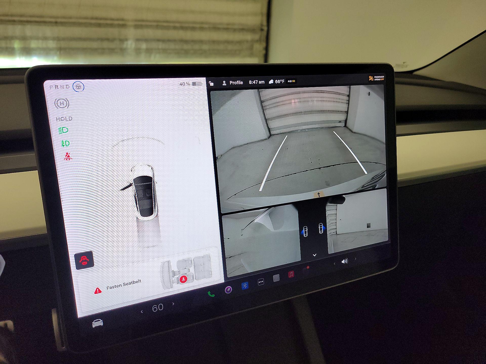 Thumbnail: 2022 Tesla Model 3 - 14