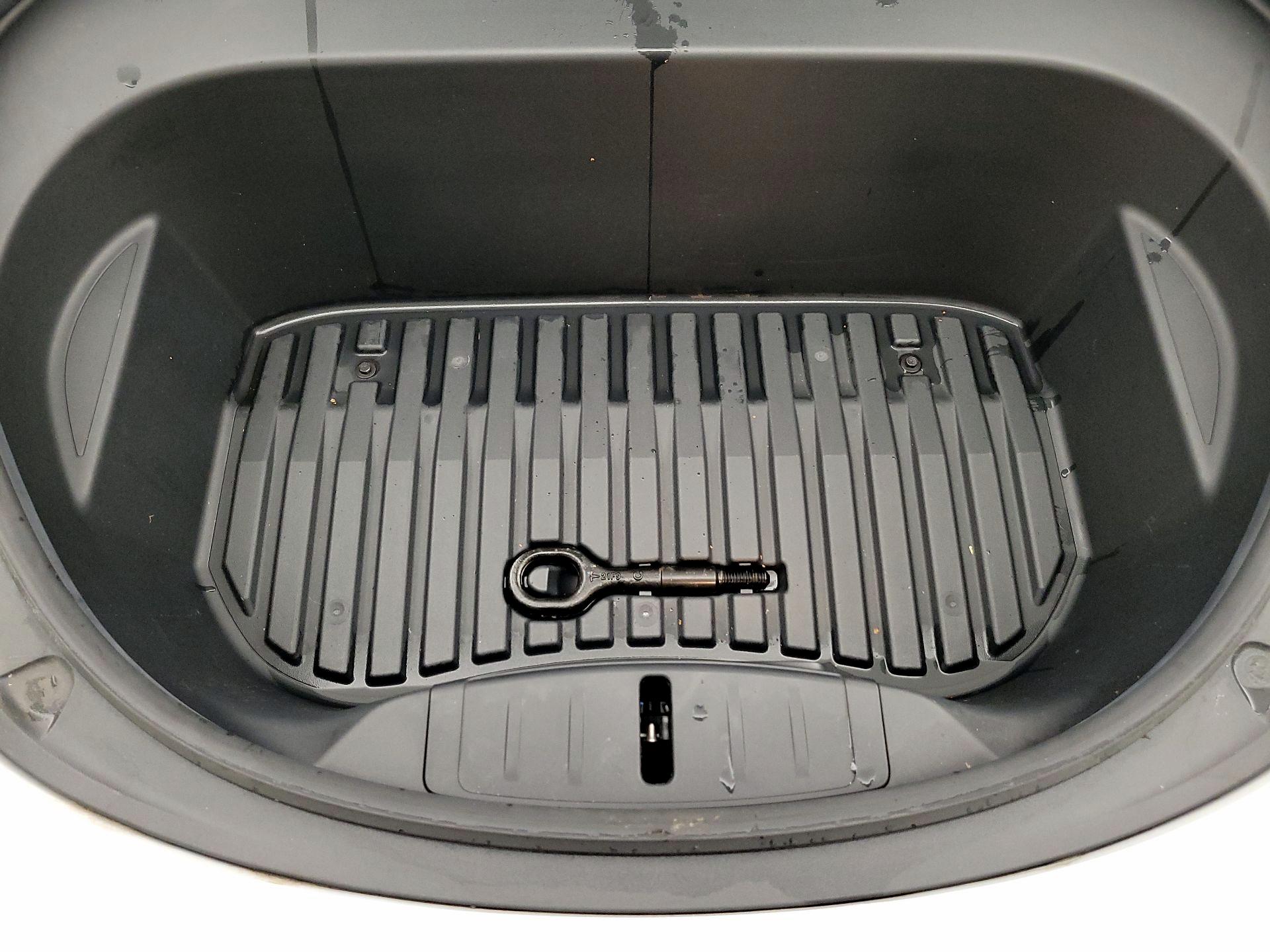 Thumbnail: 2022 Tesla Model 3 - 20