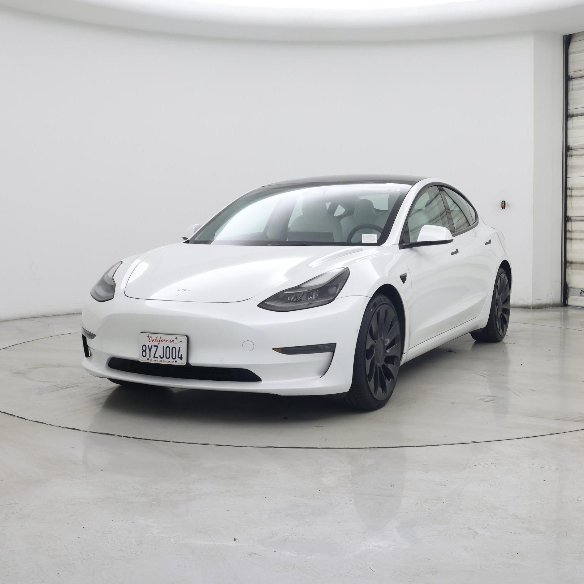 Thumbnail: 2022 Tesla Model 3 - 4