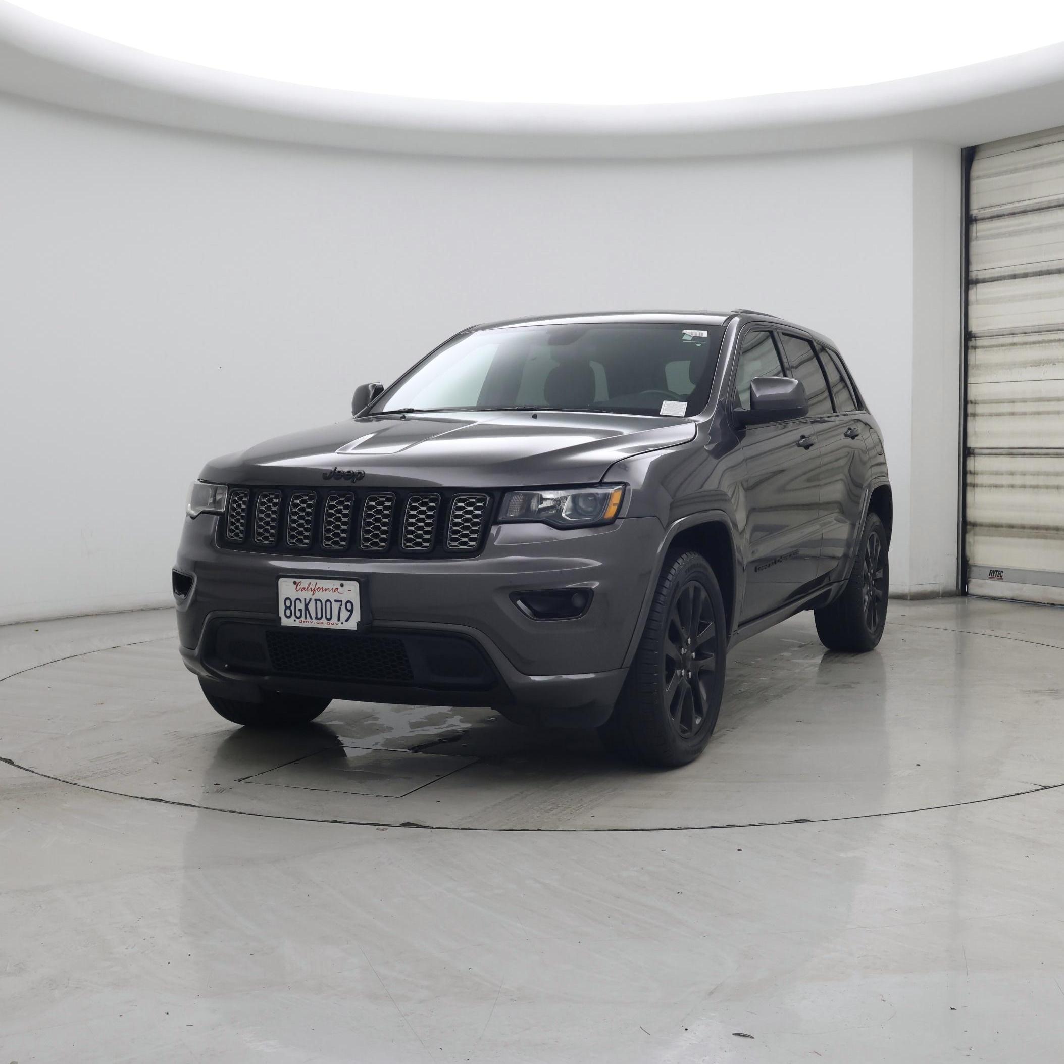 Thumbnail: 2018 Jeep Grand Cherokee - 4