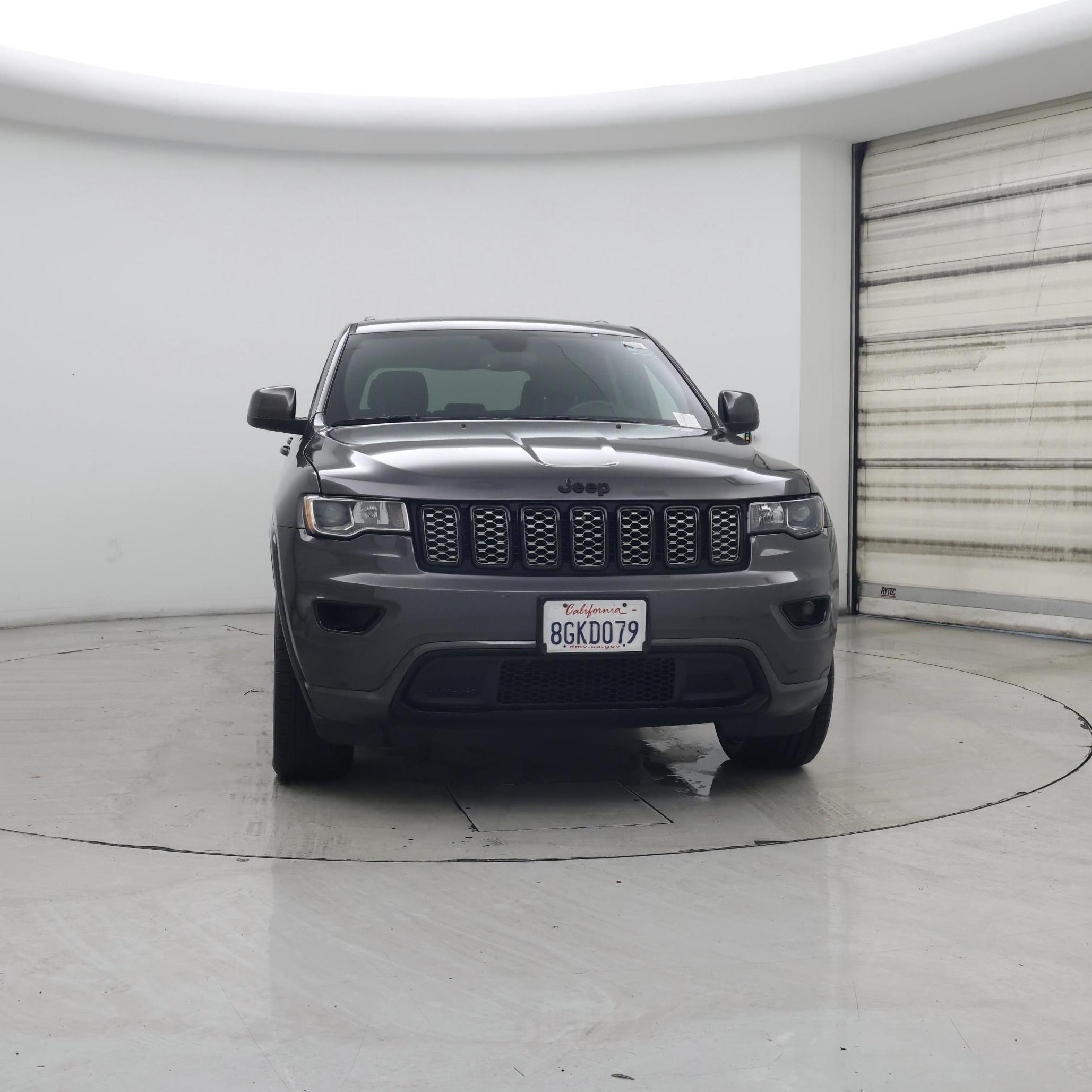 Thumbnail: 2018 Jeep Grand Cherokee - 5