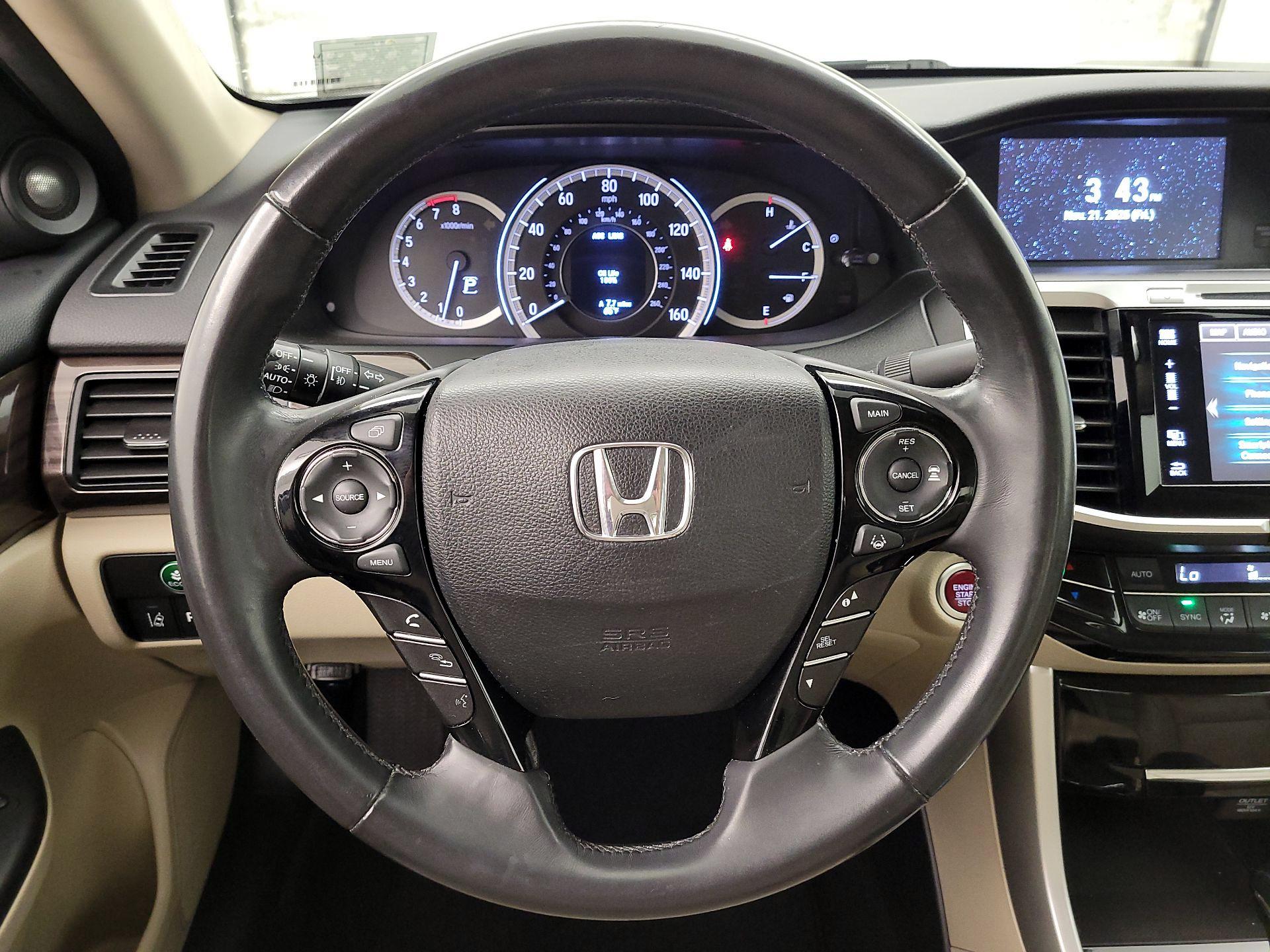 Thumbnail: 2016 Honda Accord - 10