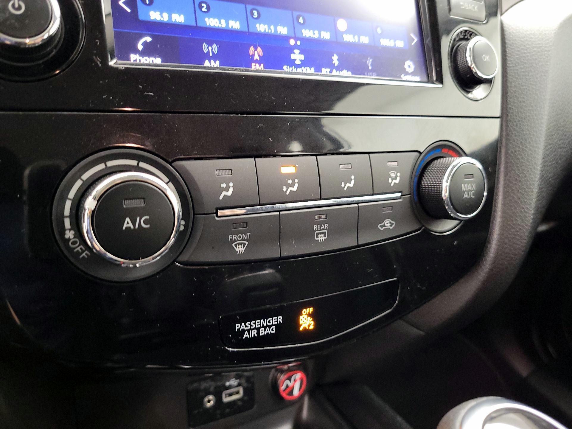 Thumbnail: 2022 Nissan Rogue Sport - 16