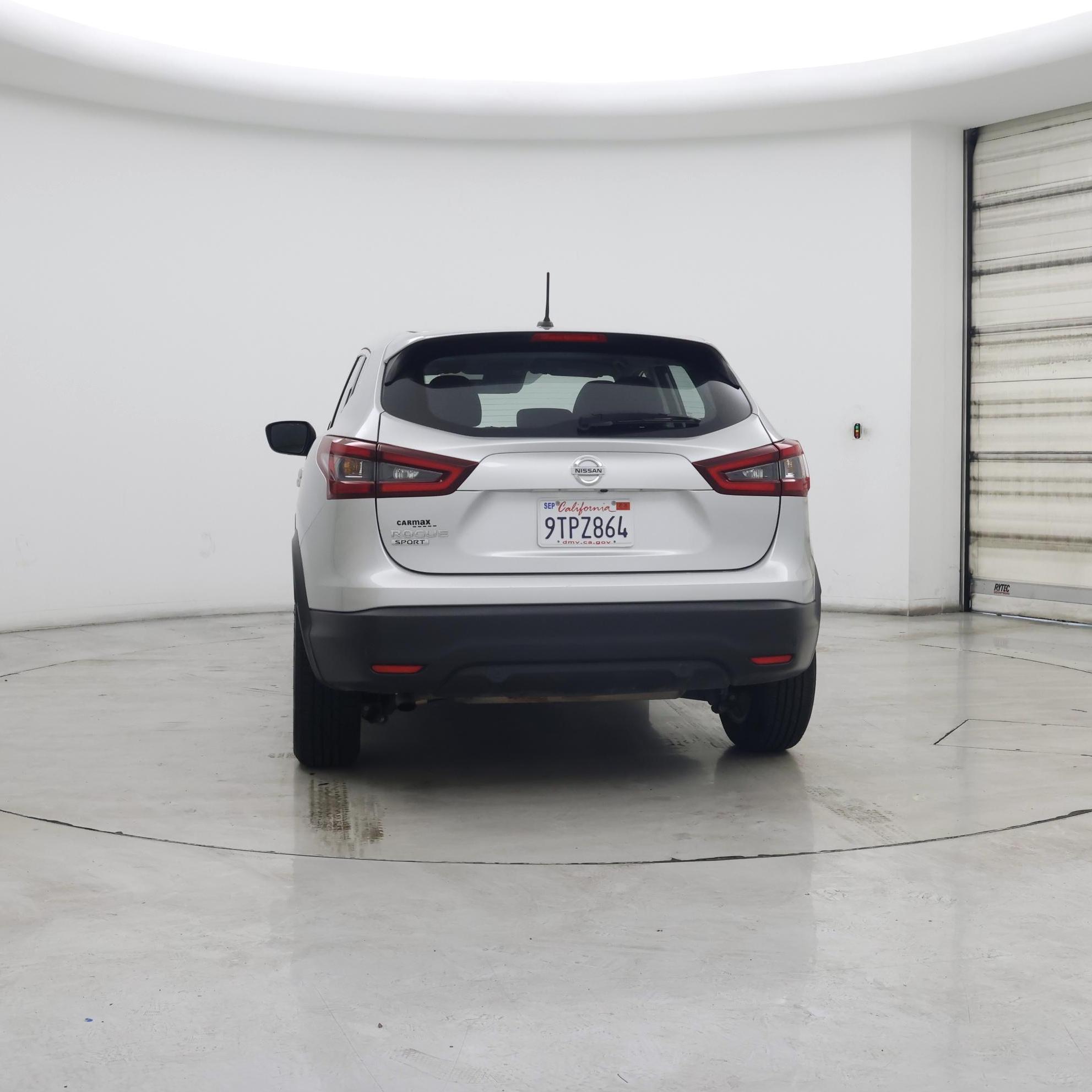 Thumbnail: 2022 Nissan Rogue Sport - 6