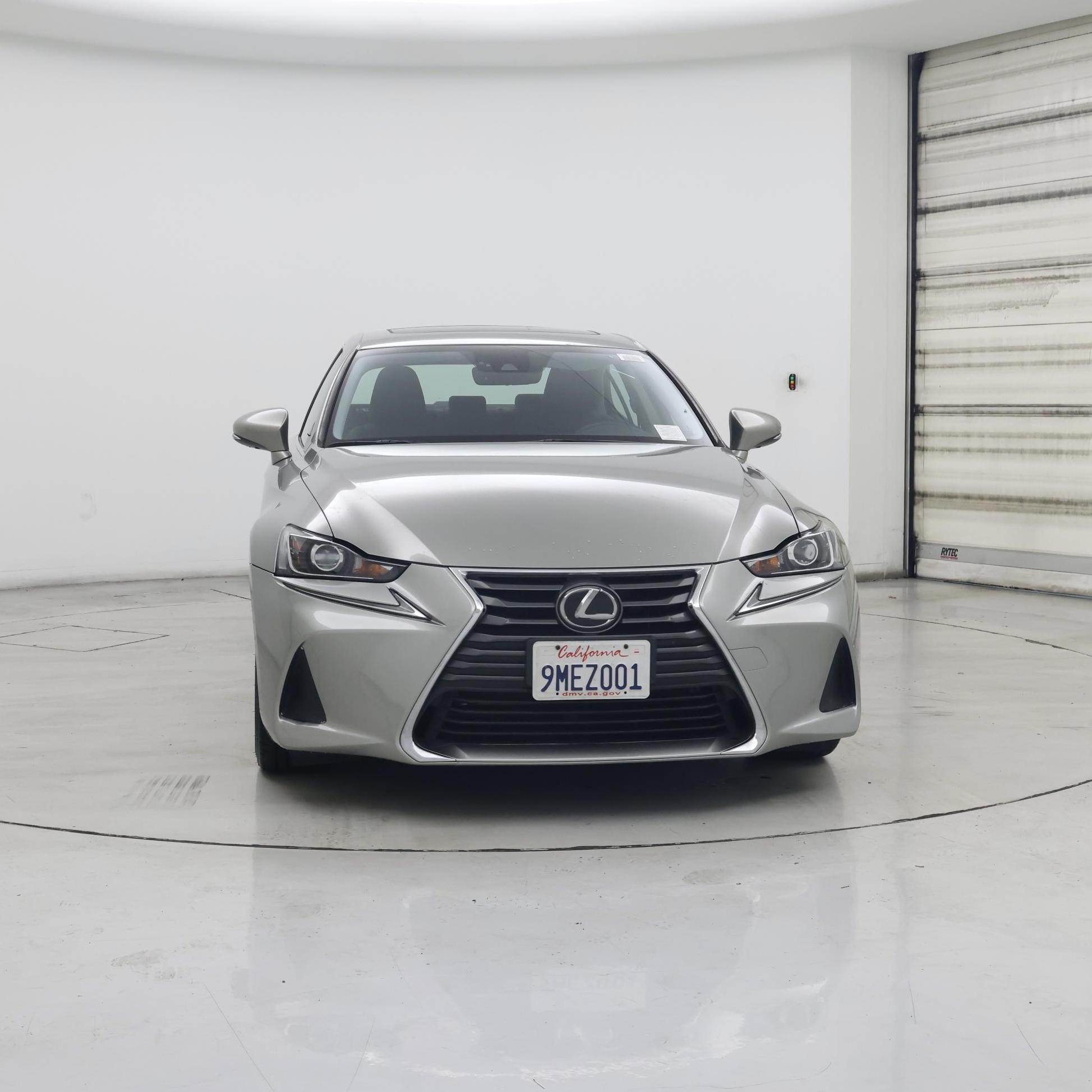 Thumbnail: 2018 Lexus IS - 5