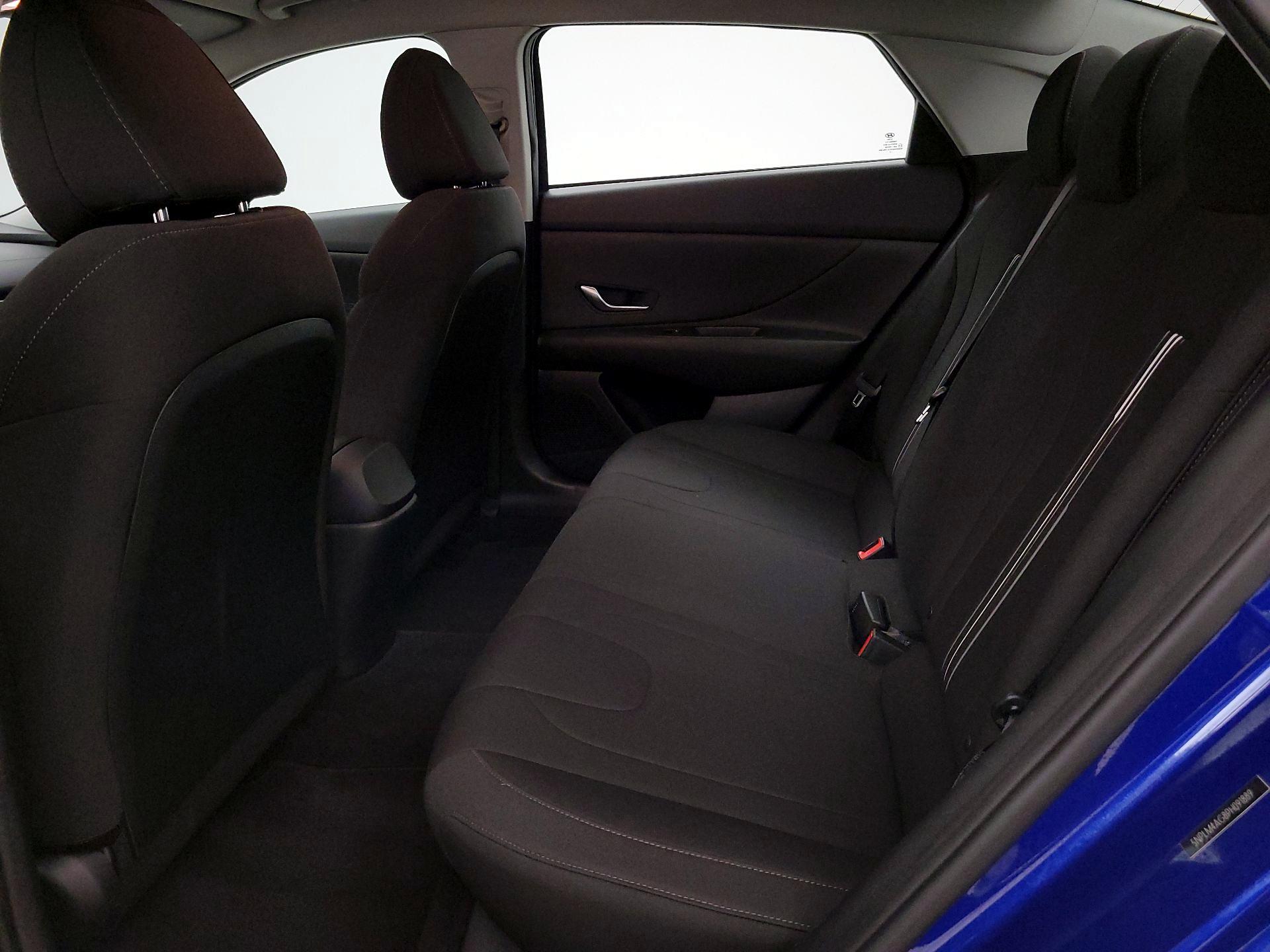 Thumbnail: 2023 Hyundai Elantra - 19