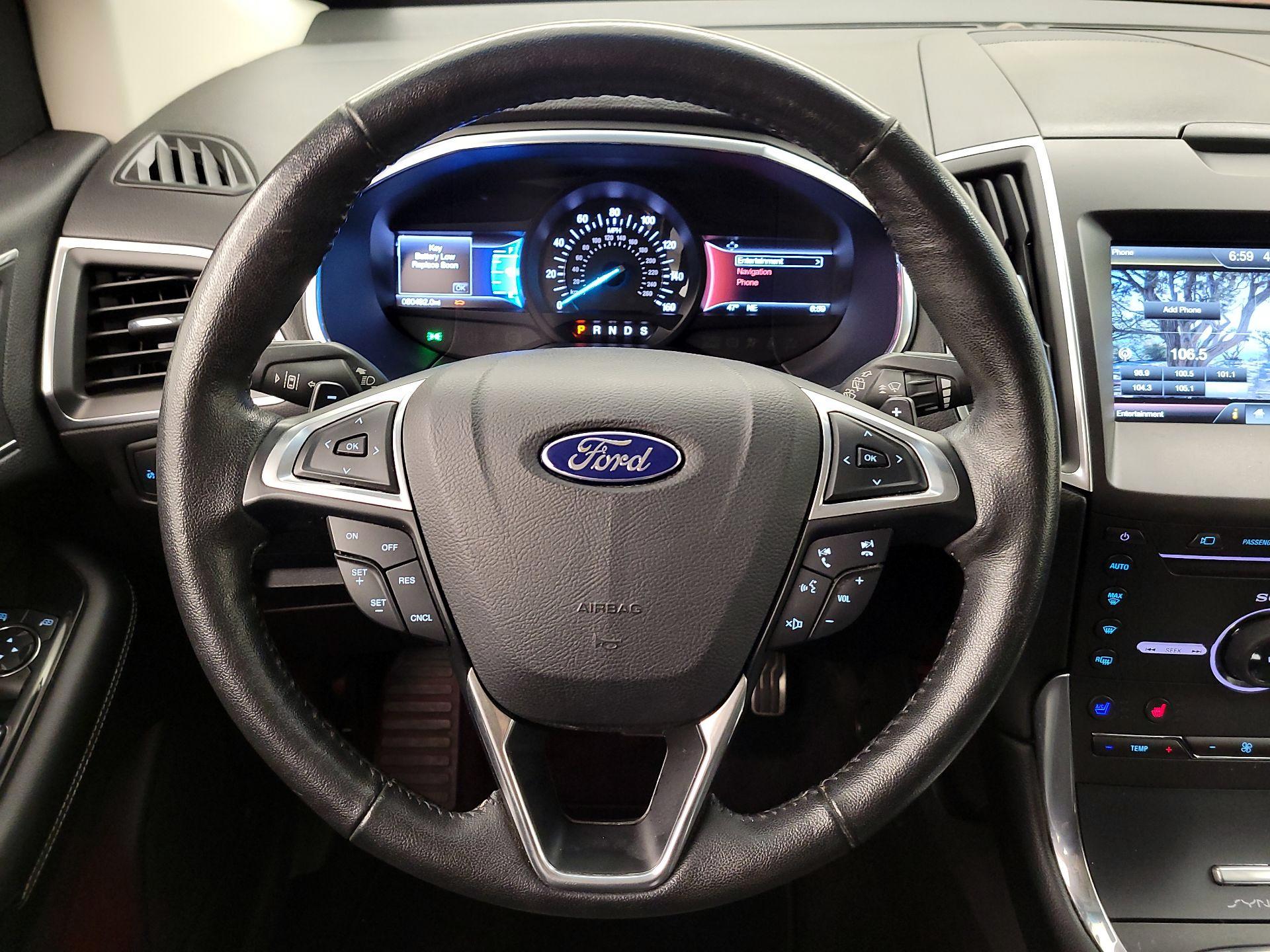 Thumbnail: 2015 Ford Edge - 10