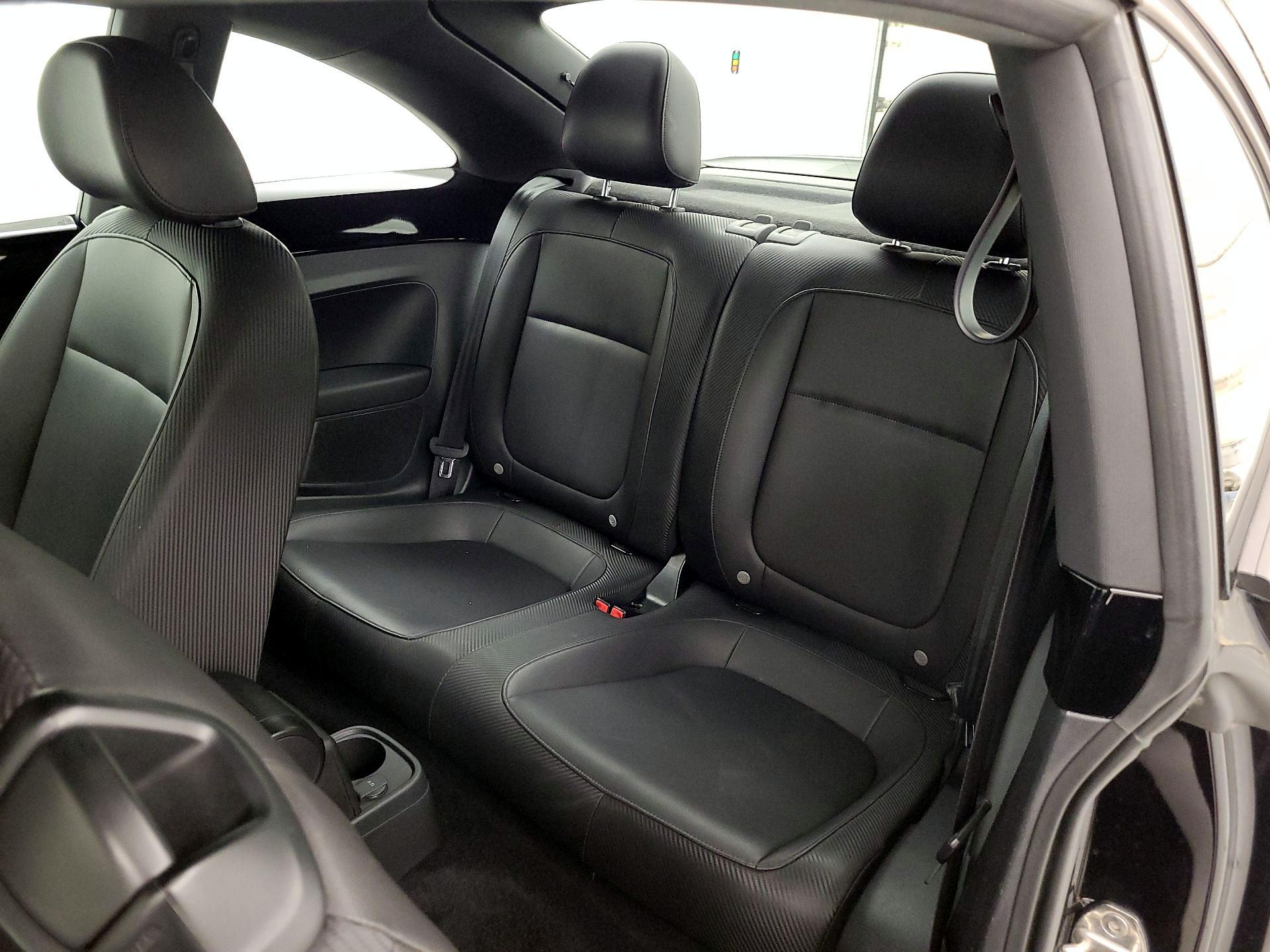 Thumbnail: 2017 Volkswagen Beetle - 18