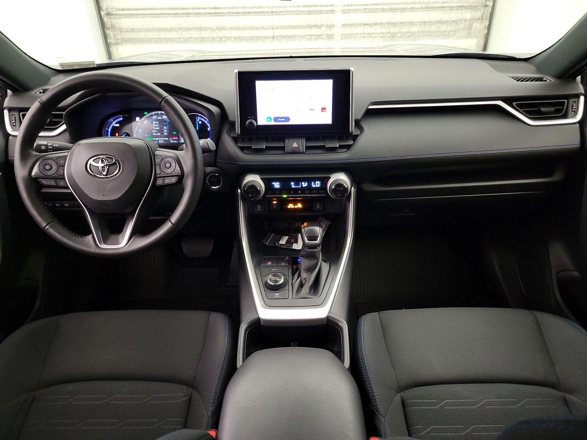 Thumbnail: 2023 Toyota RAV4 - 9