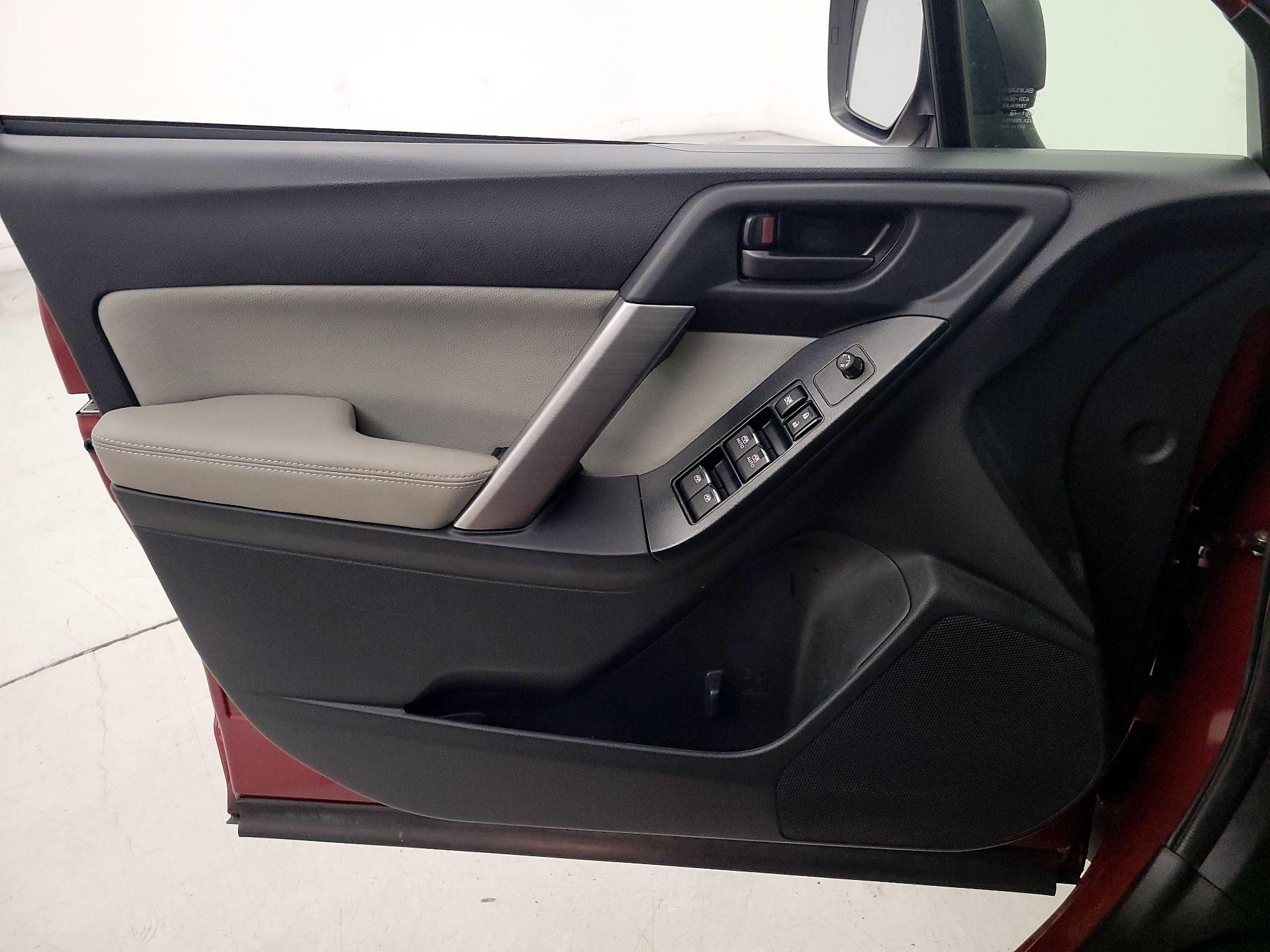 Thumbnail: 2018 Subaru Forester - 12