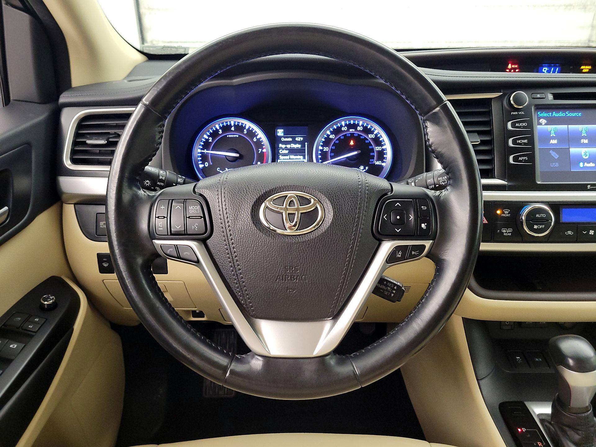 Thumbnail: 2018 Toyota Highlander - 10