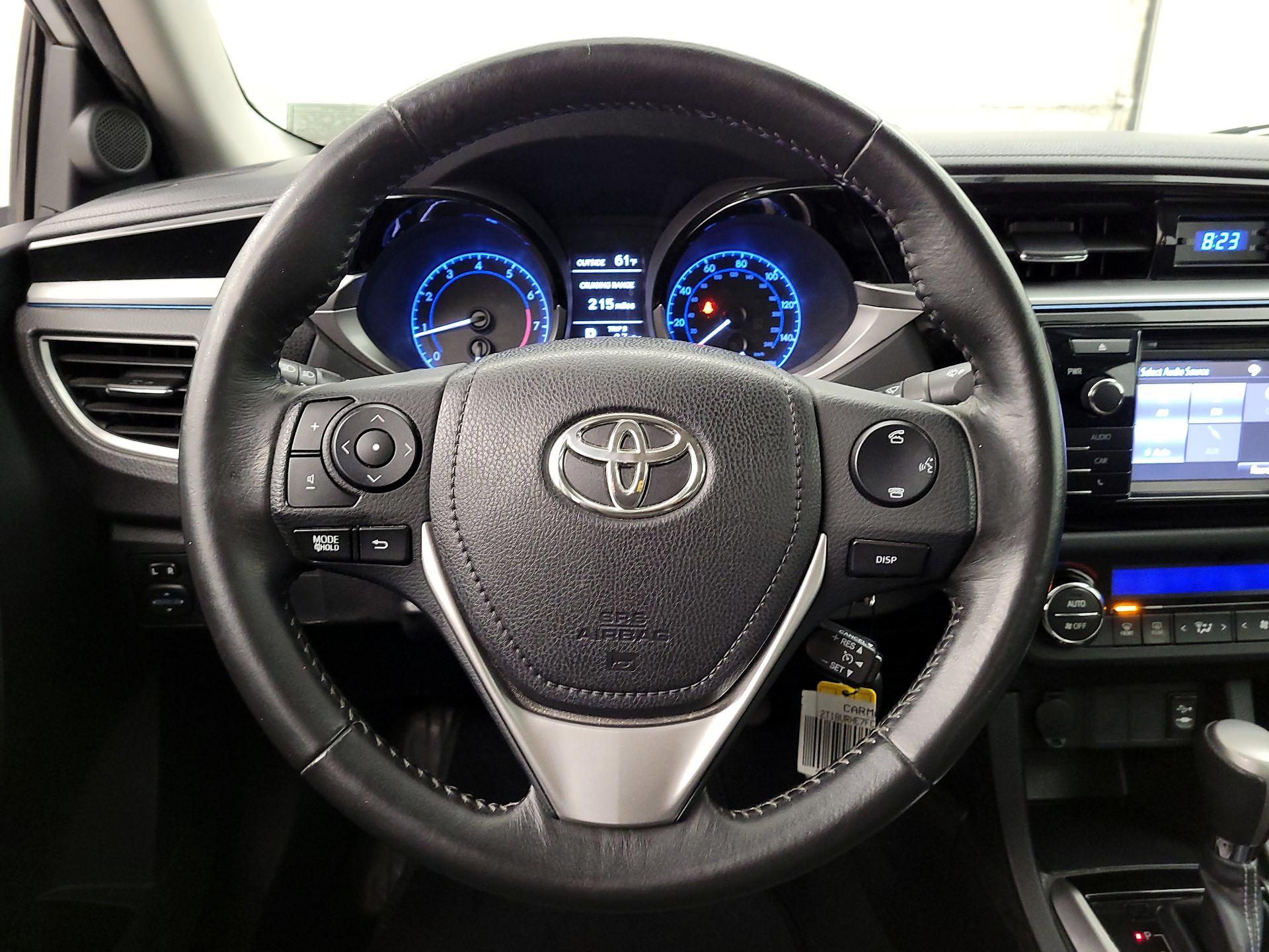 Thumbnail: 2015 Toyota Corolla - 10