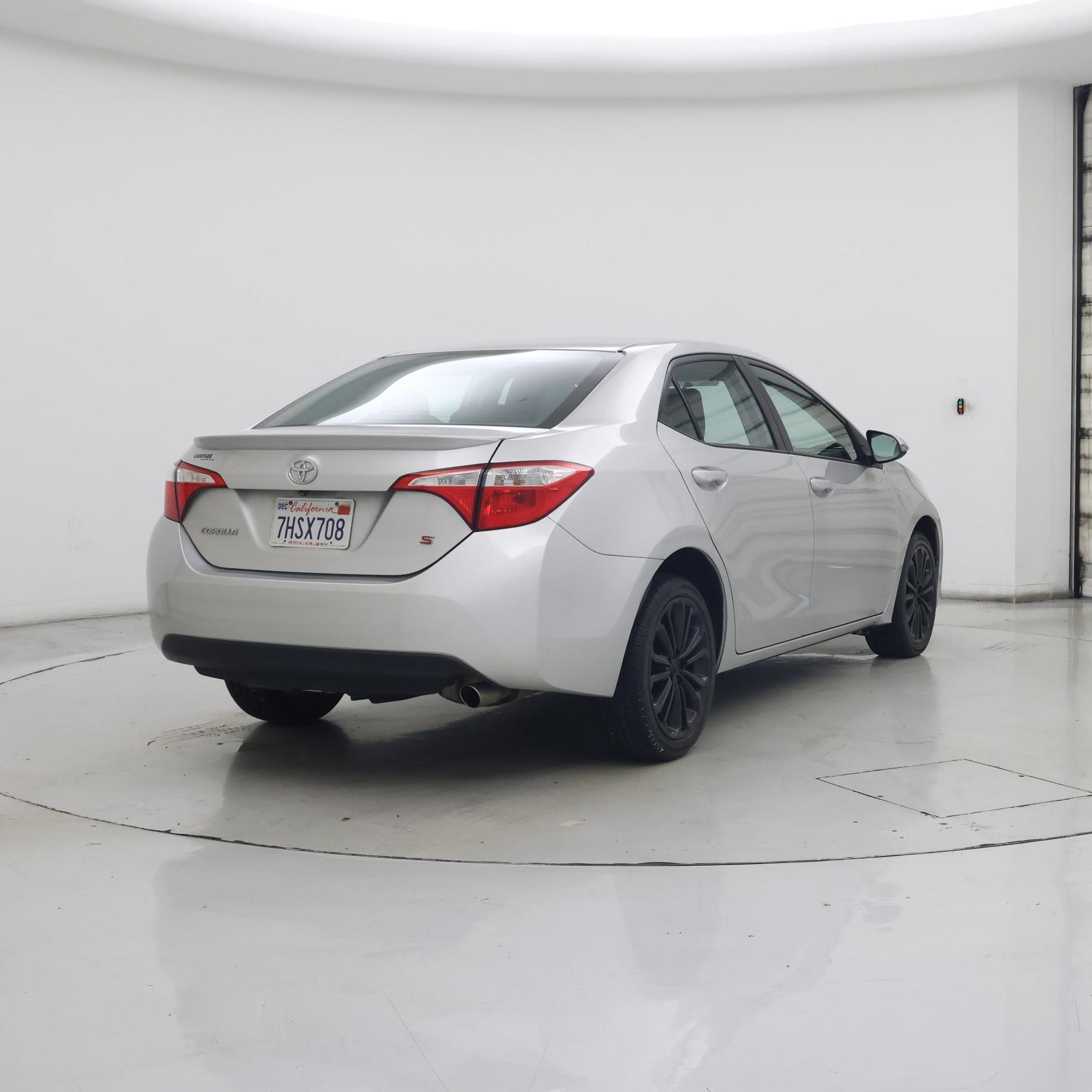 Thumbnail: 2015 Toyota Corolla - 8