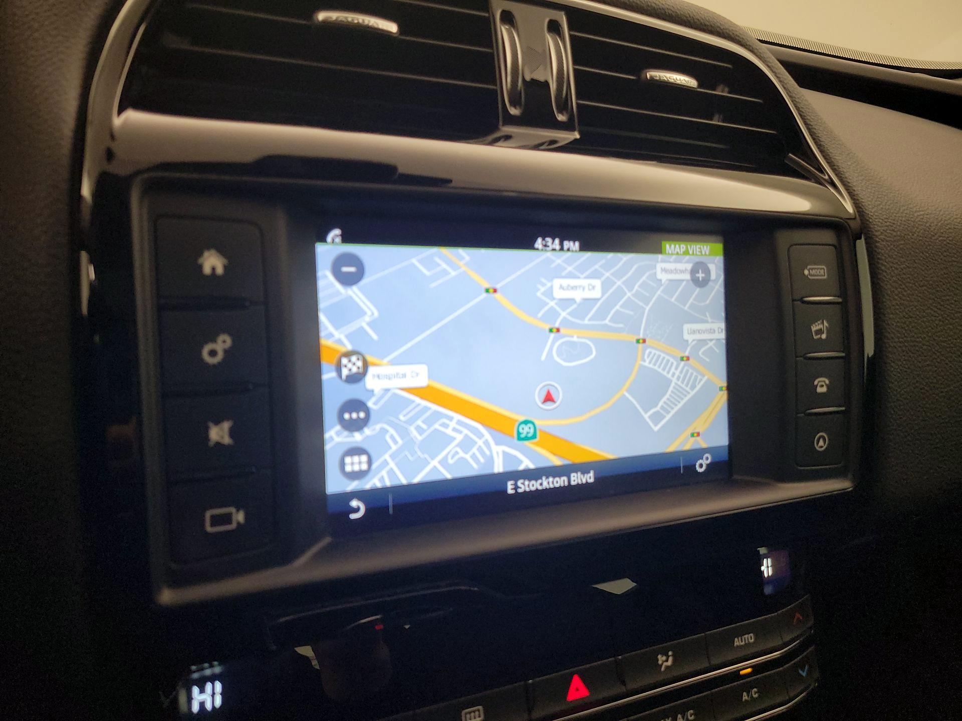 Thumbnail: 2018 Jaguar XE - 13