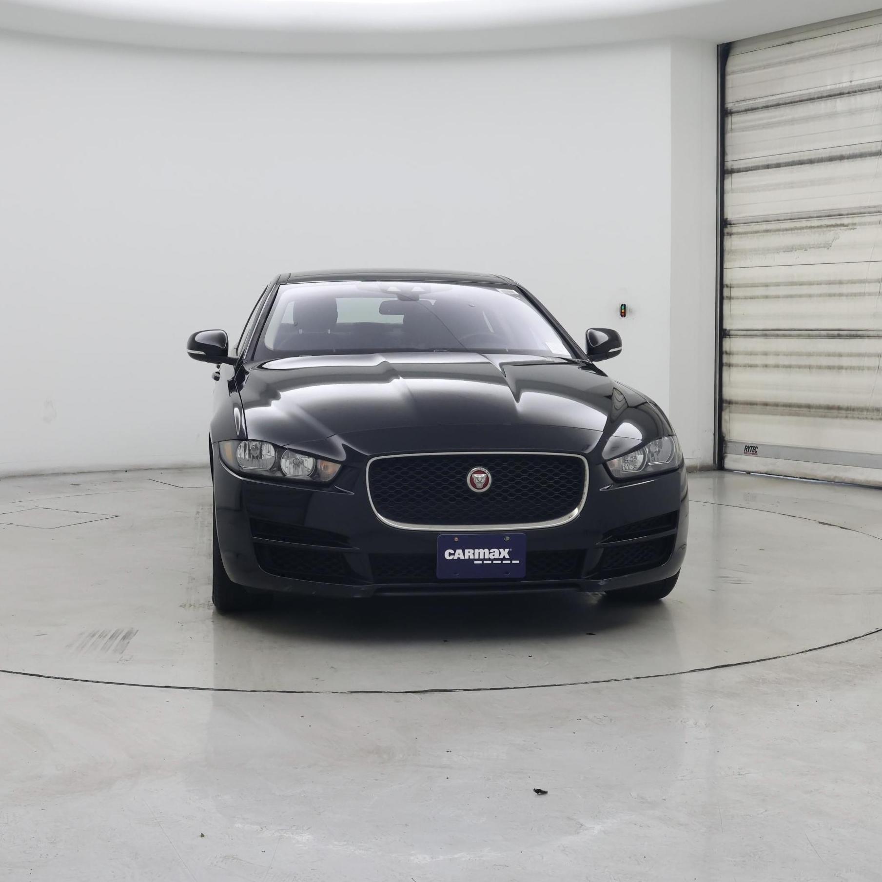 Thumbnail: 2018 Jaguar XE - 5