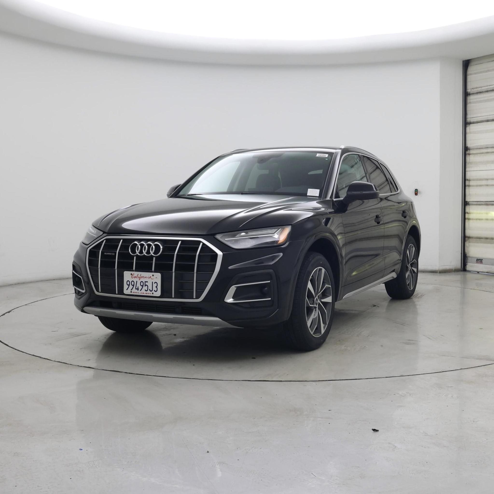 Thumbnail: 2021 Audi Q5 - 4
