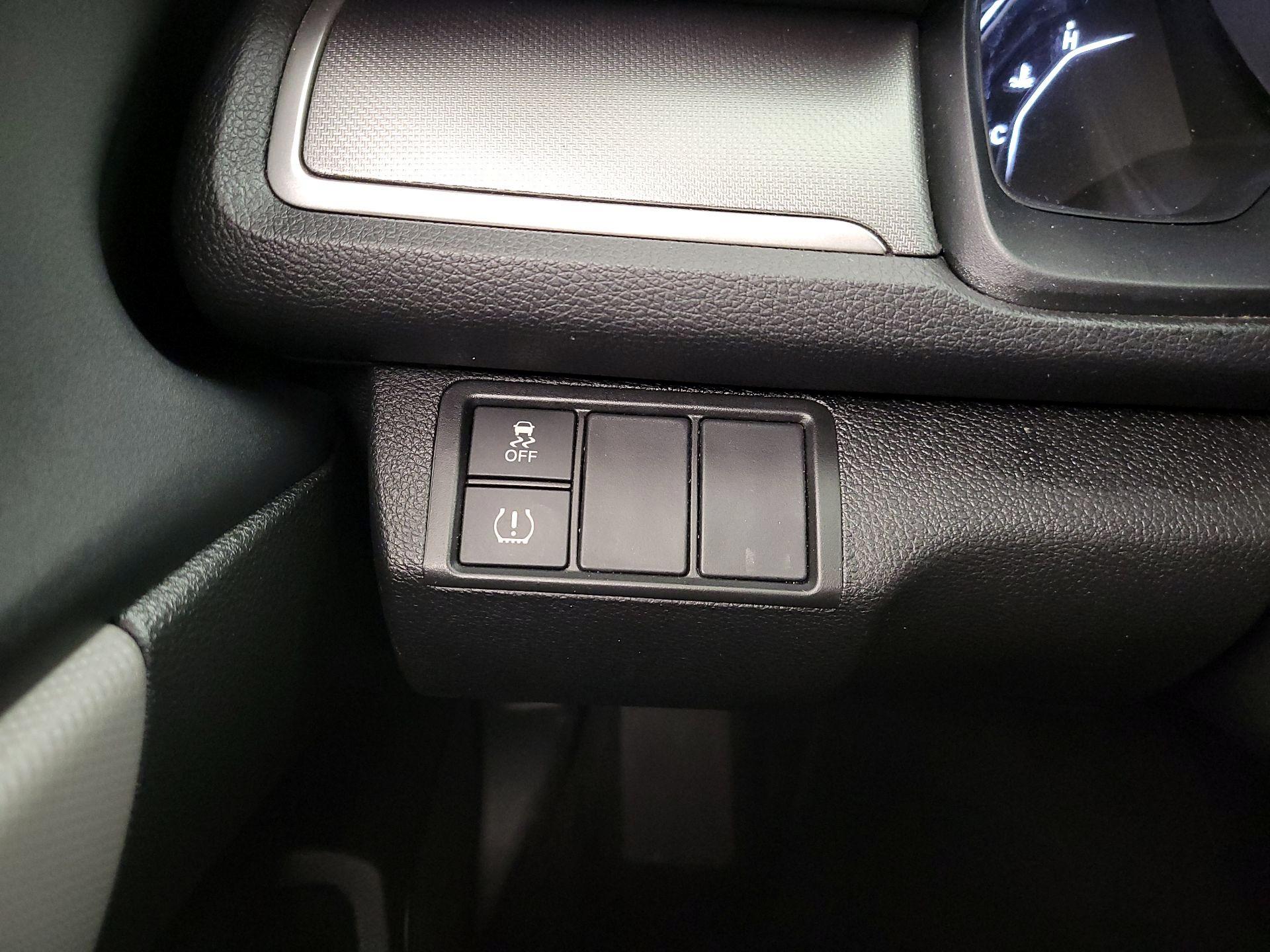 Thumbnail: 2016 Honda Civic - 13