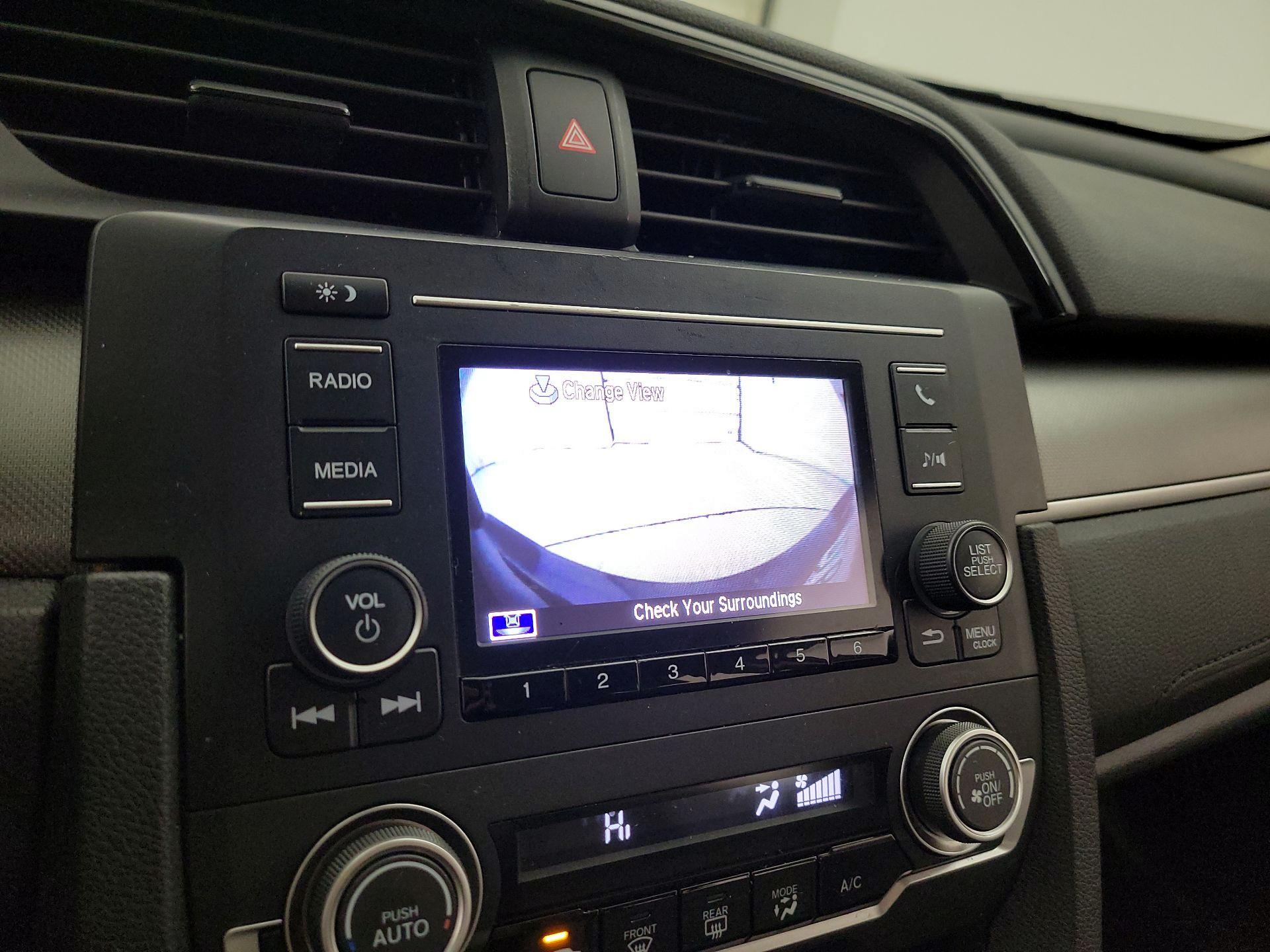 Thumbnail: 2016 Honda Civic - 14