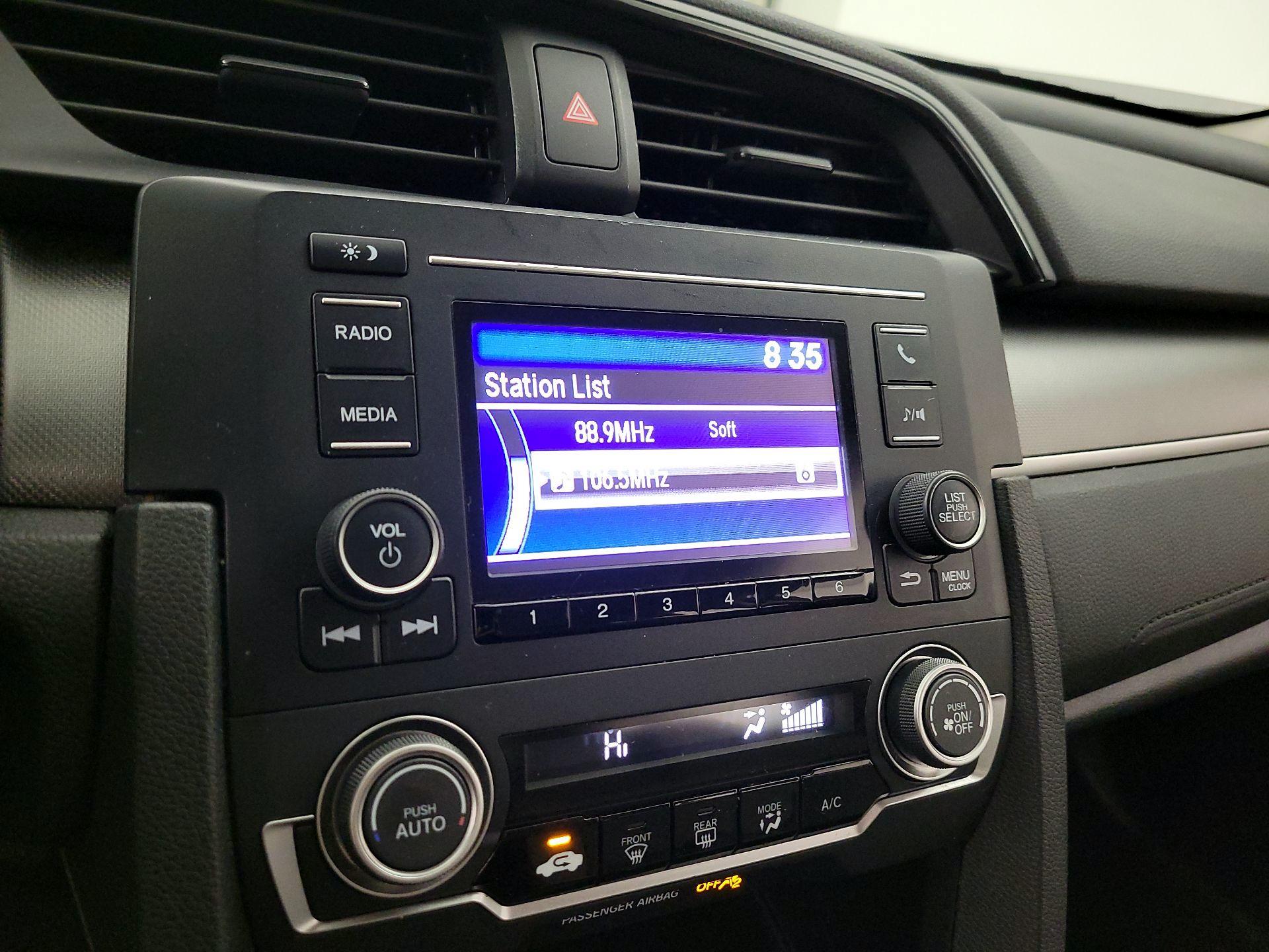 Thumbnail: 2016 Honda Civic - 15