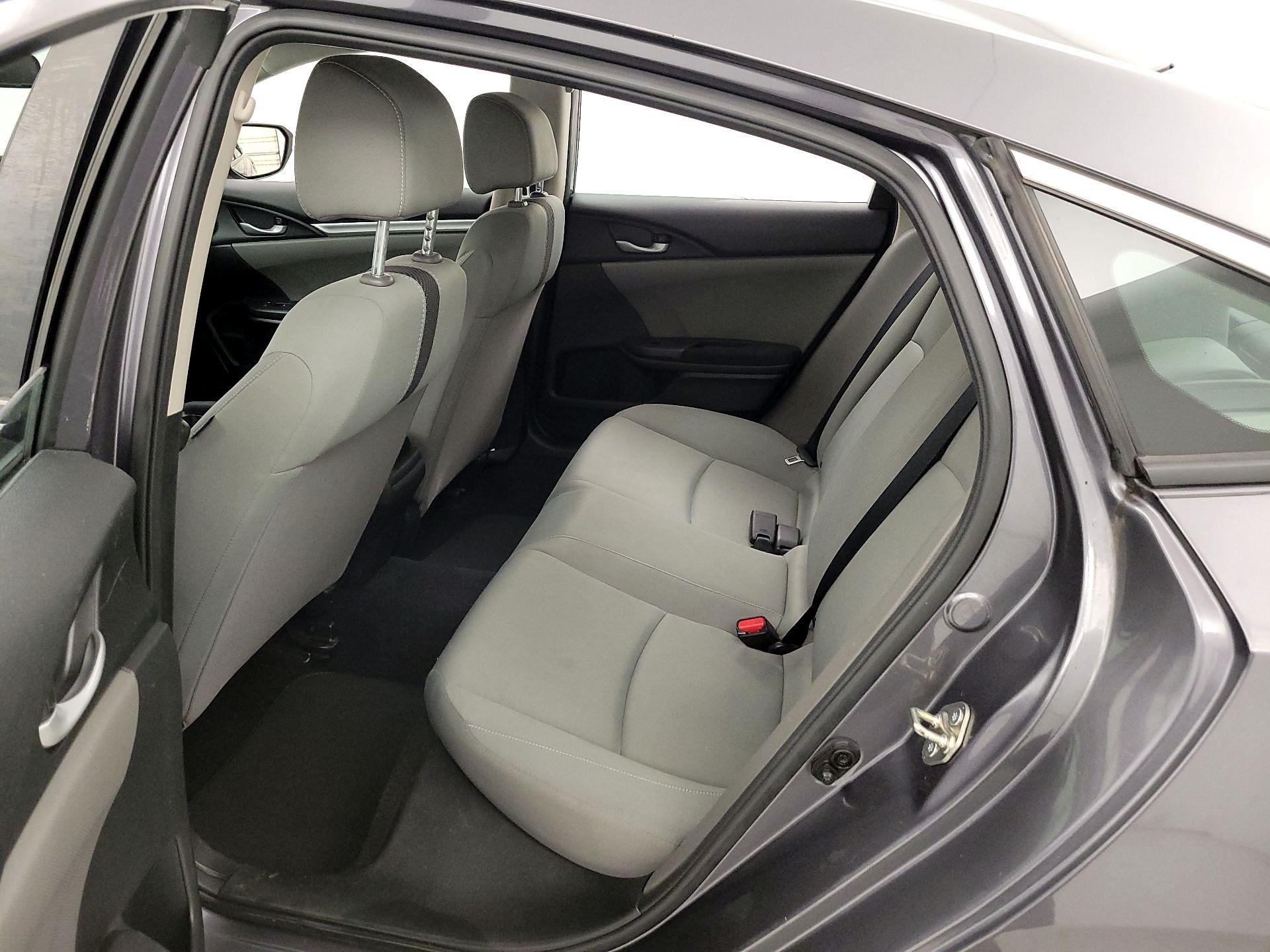 Thumbnail: 2016 Honda Civic - 18