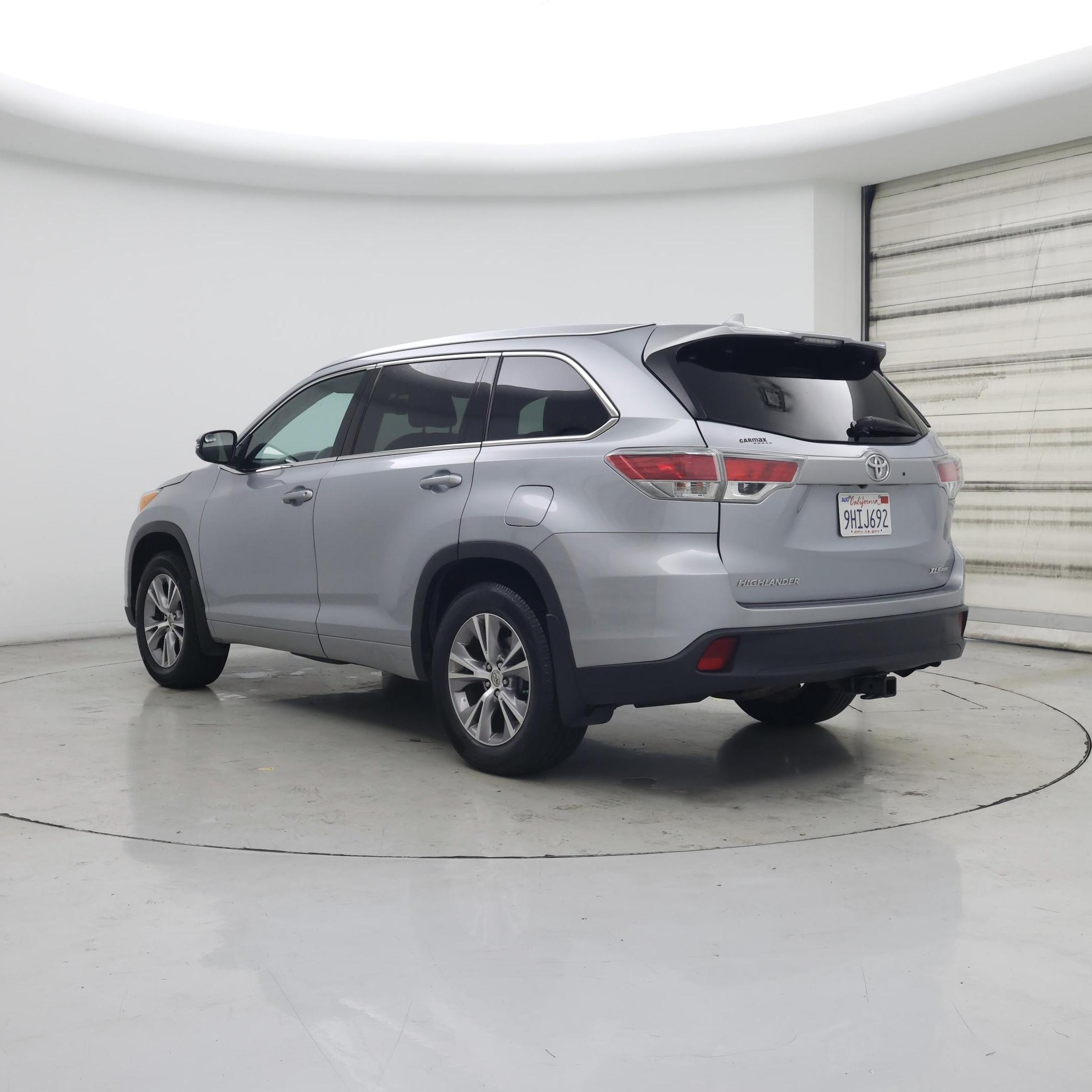Thumbnail: 2014 Toyota Highlander - 2
