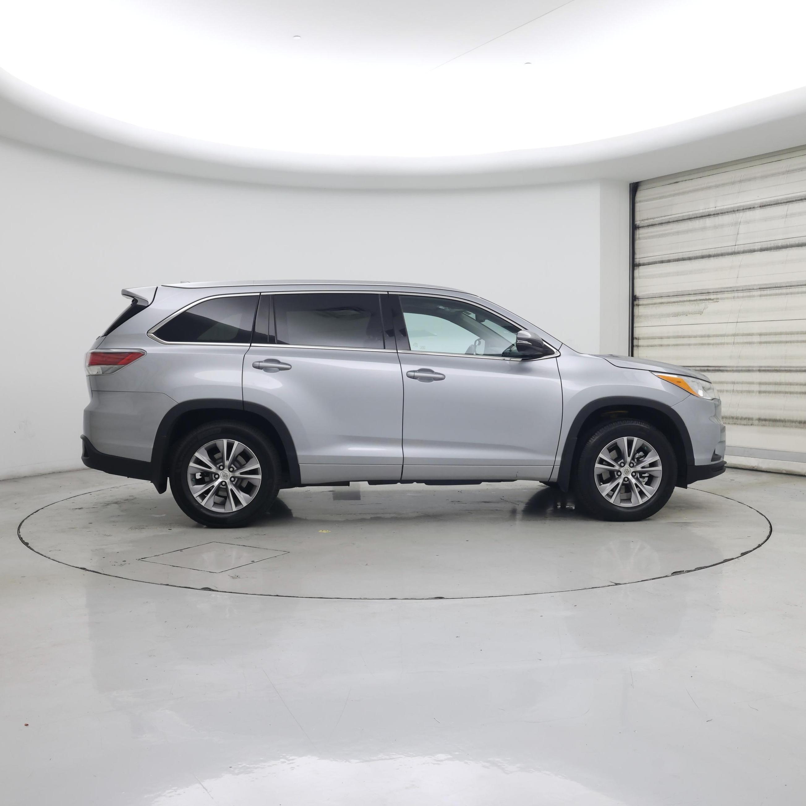Thumbnail: 2014 Toyota Highlander - 7