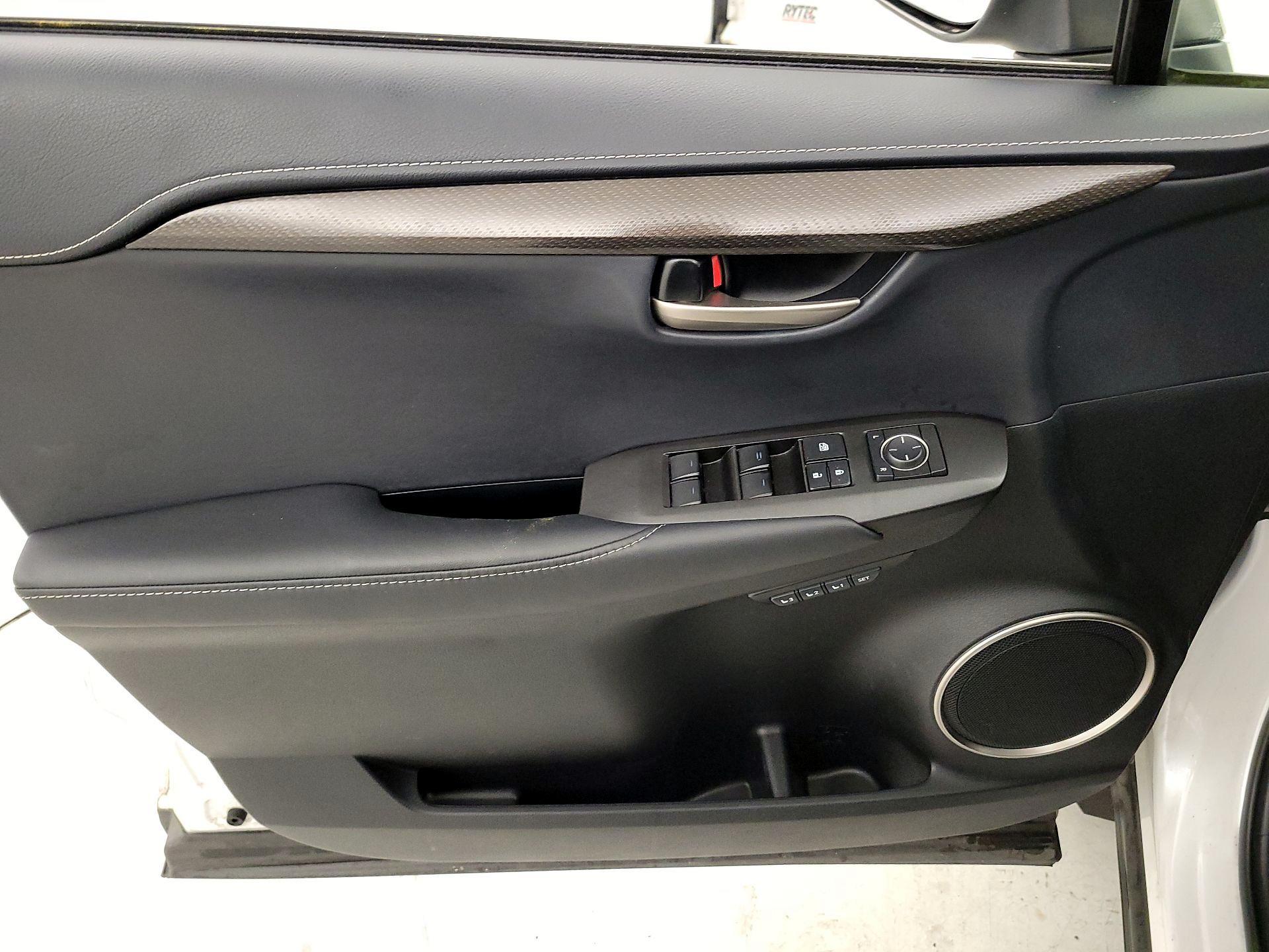 Thumbnail: 2016 Lexus NX - 12