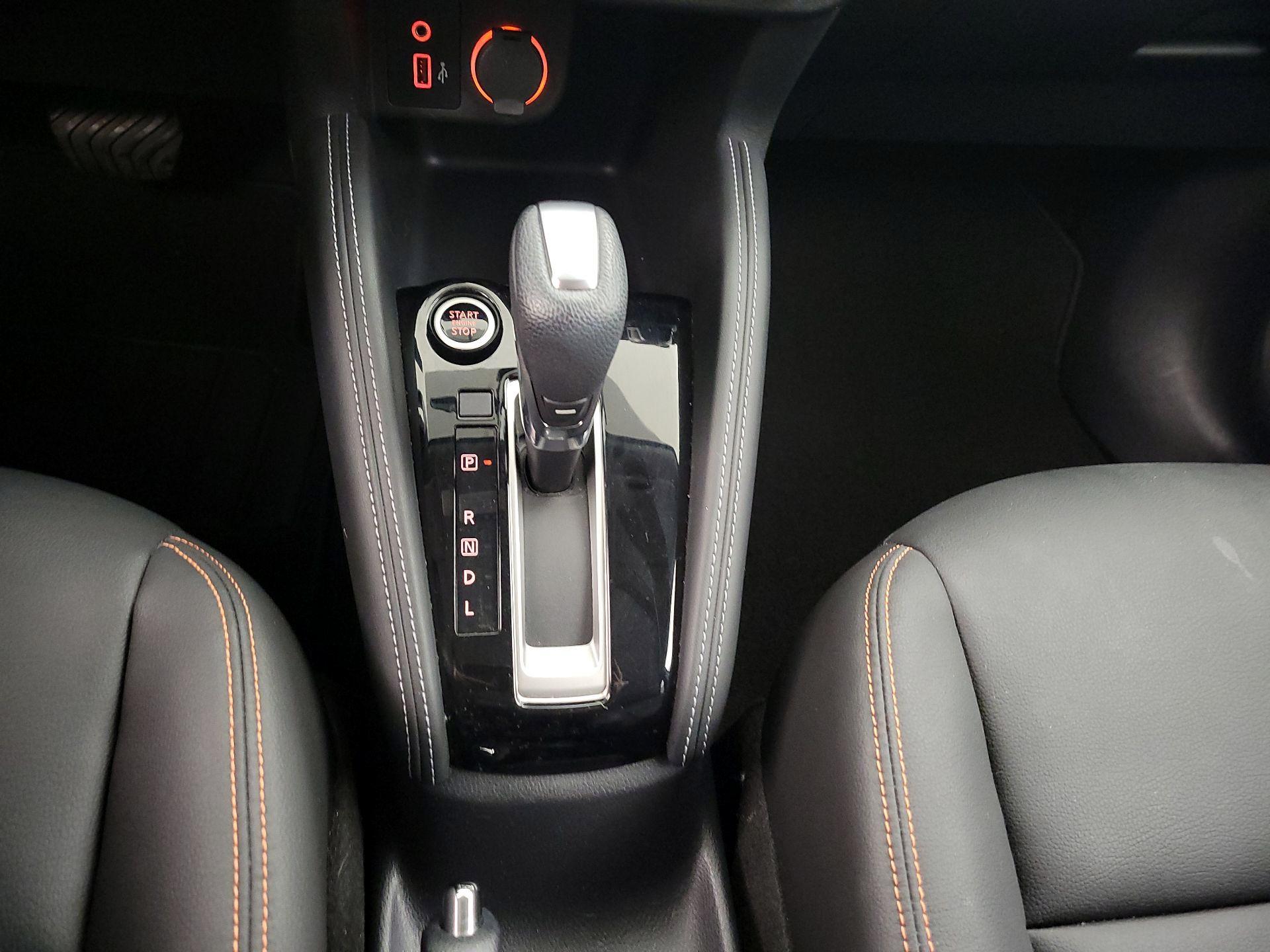 Thumbnail: 2018 Nissan Kicks - 17