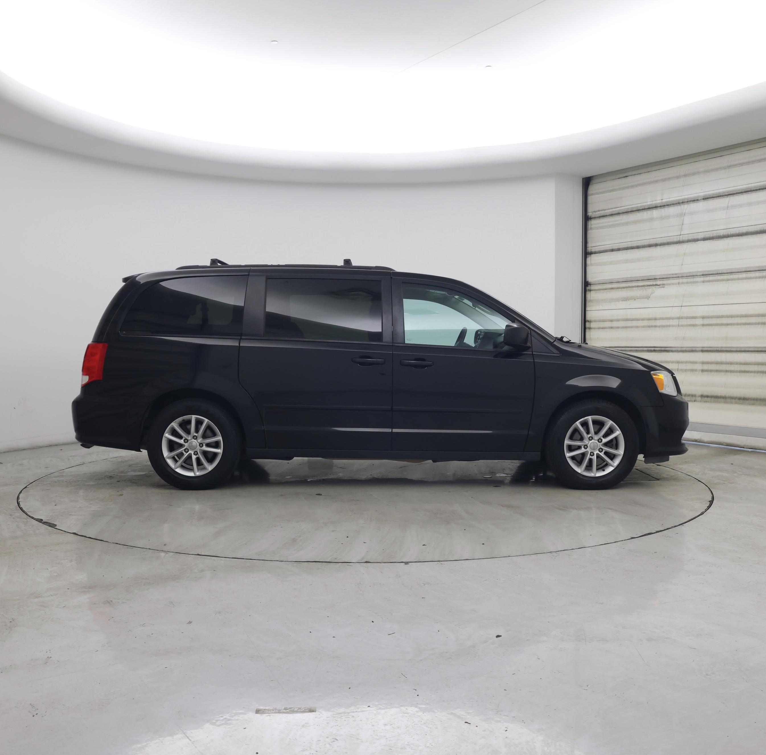 Thumbnail: 2016 Dodge Grand Caravan - 7