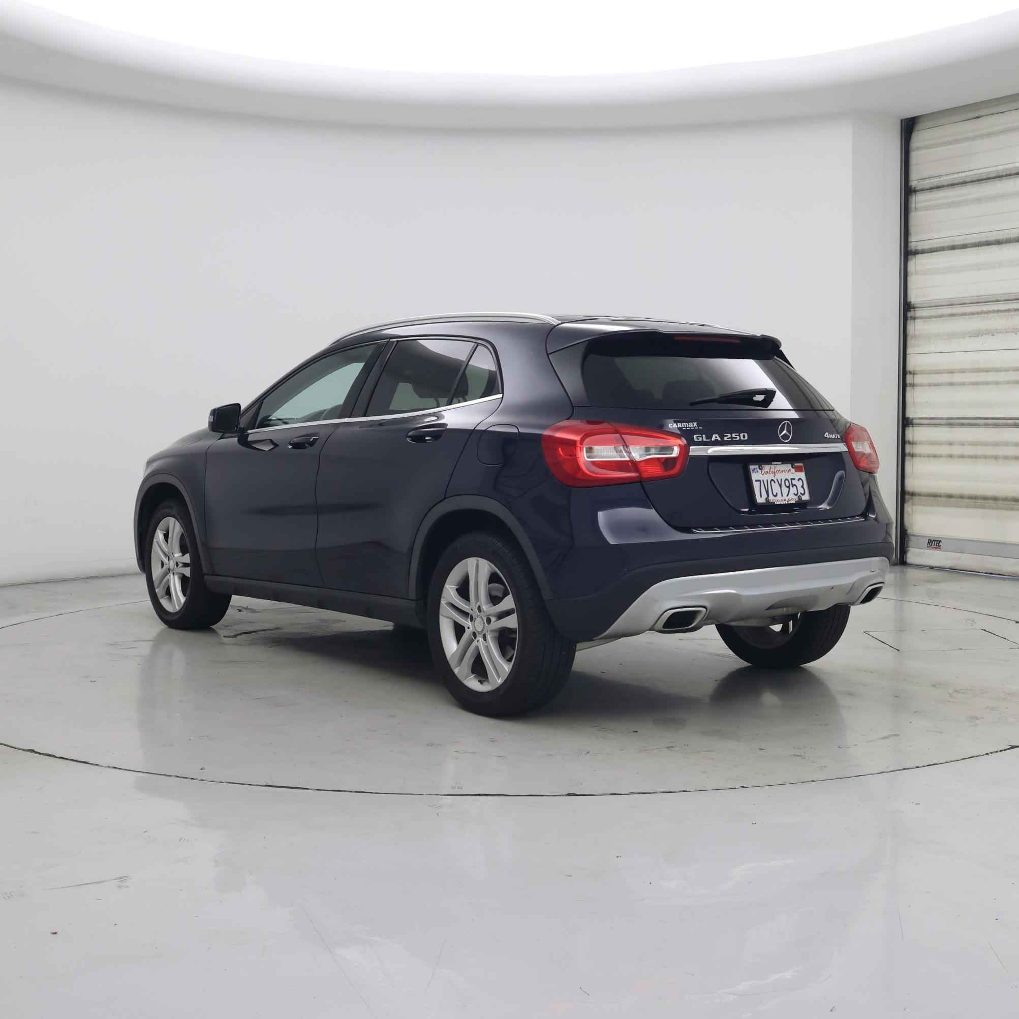 Thumbnail: 2017 Mercedes-Benz GLA - 2