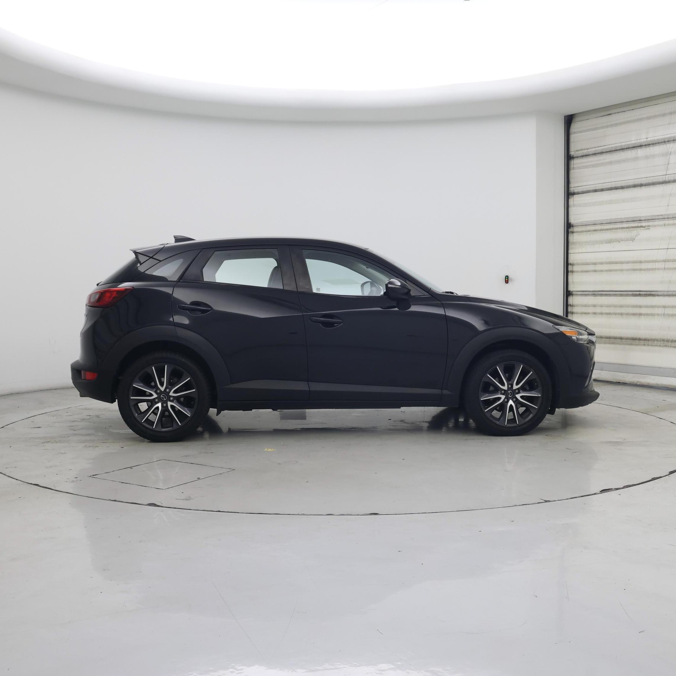 Thumbnail: 2018 Mazda CX-3 - 7