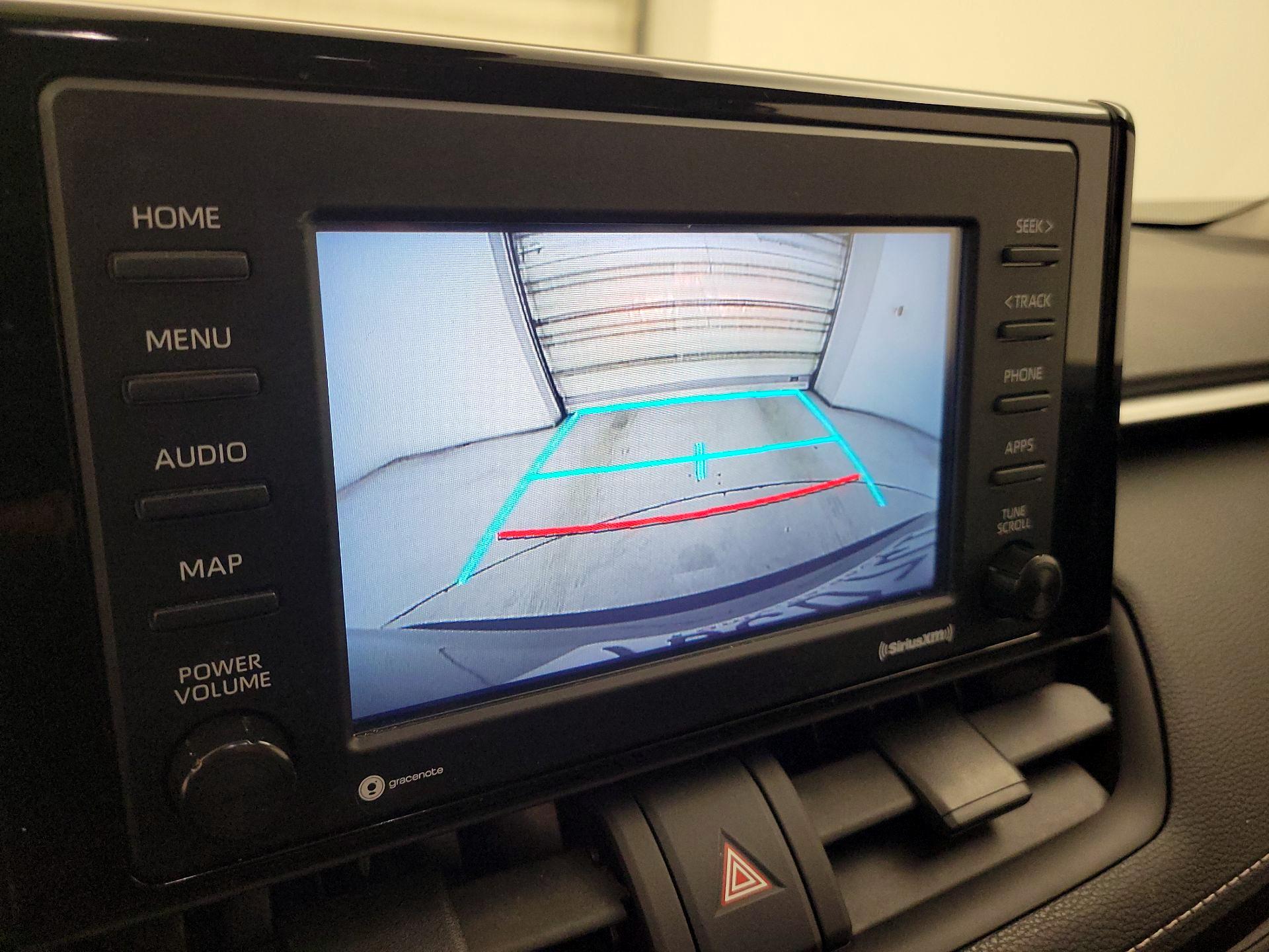 Thumbnail: 2022 Toyota RAV4 - 14