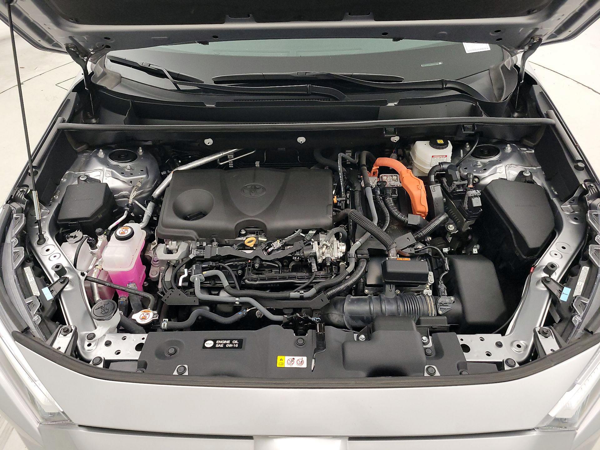 Thumbnail: 2022 Toyota RAV4 - 20