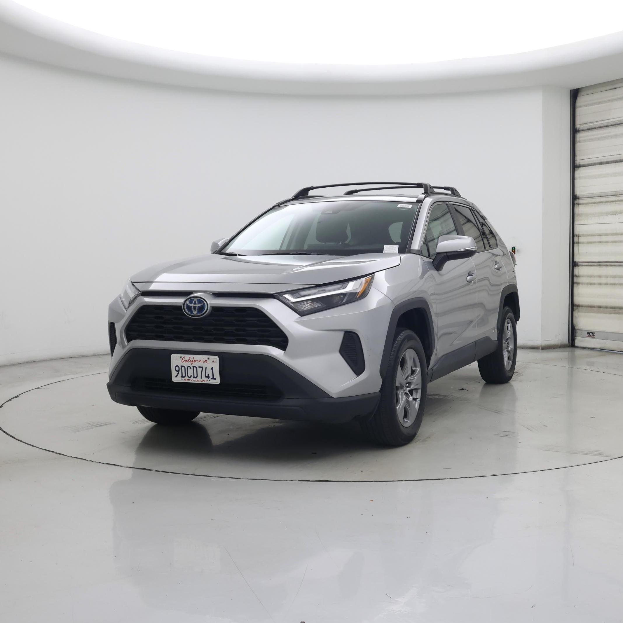 Thumbnail: 2022 Toyota RAV4 - 4