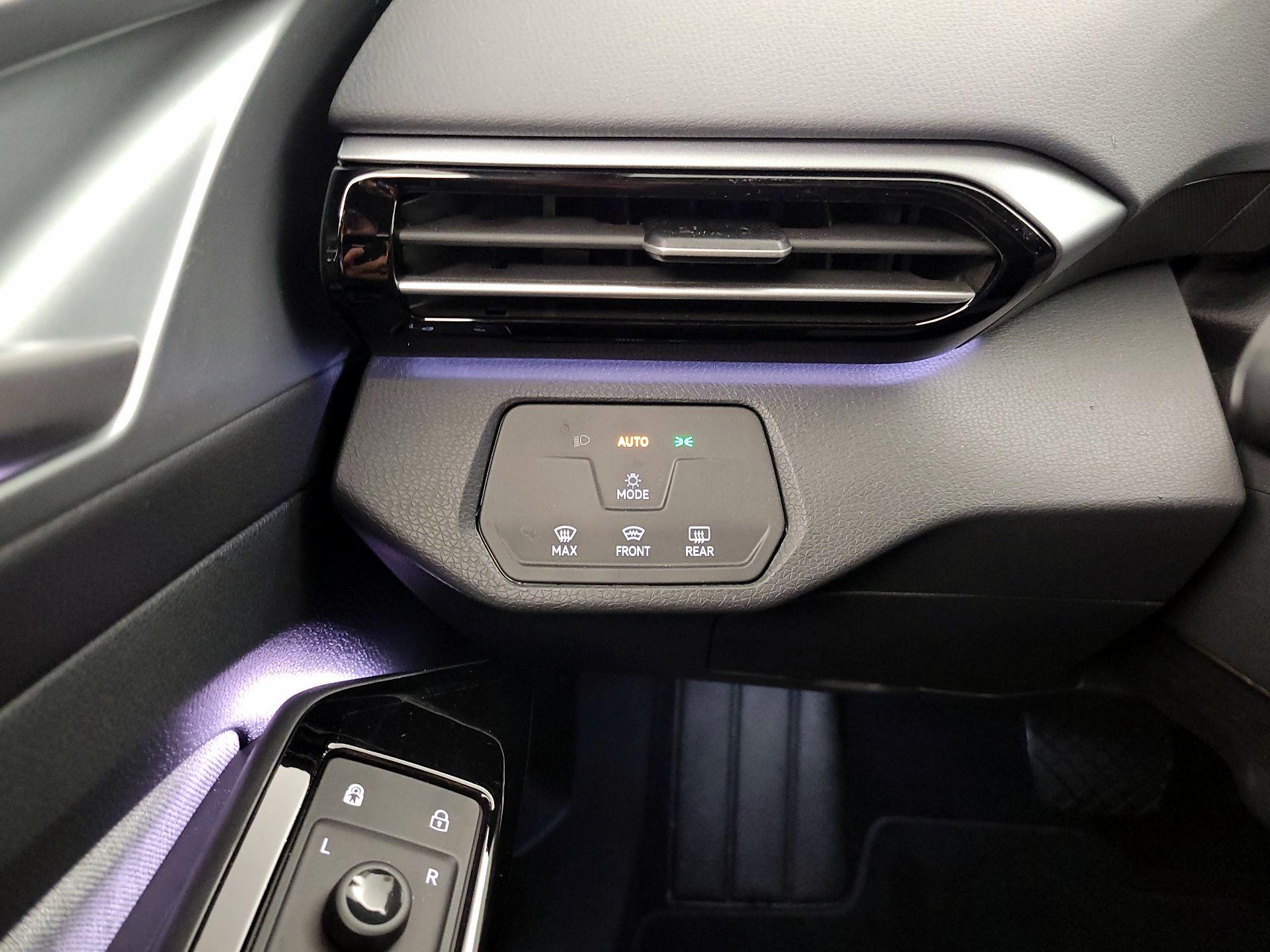 Thumbnail: 2023 Volkswagen ID.4 - 13