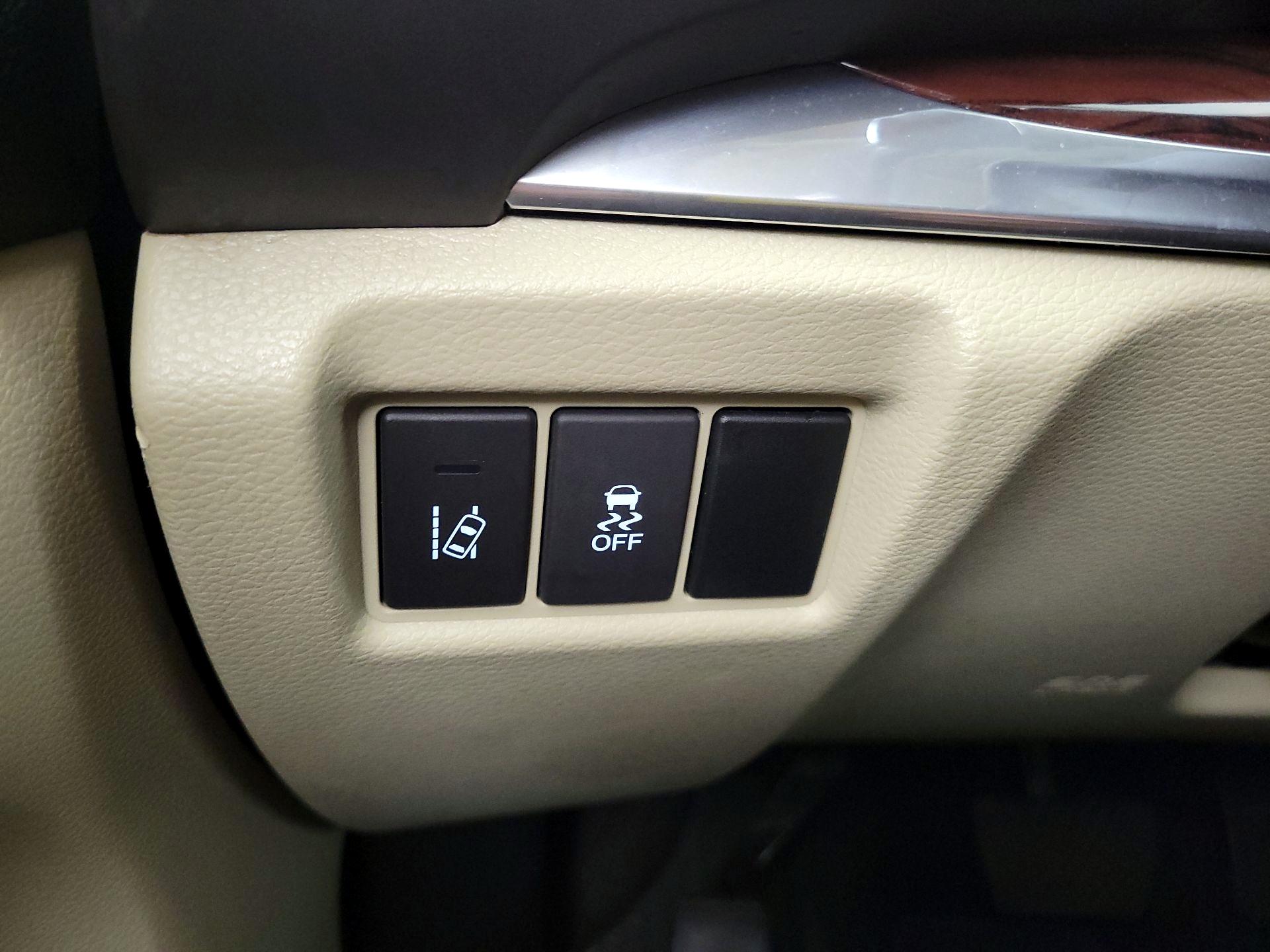 Thumbnail: 2016 Acura MDX - 13