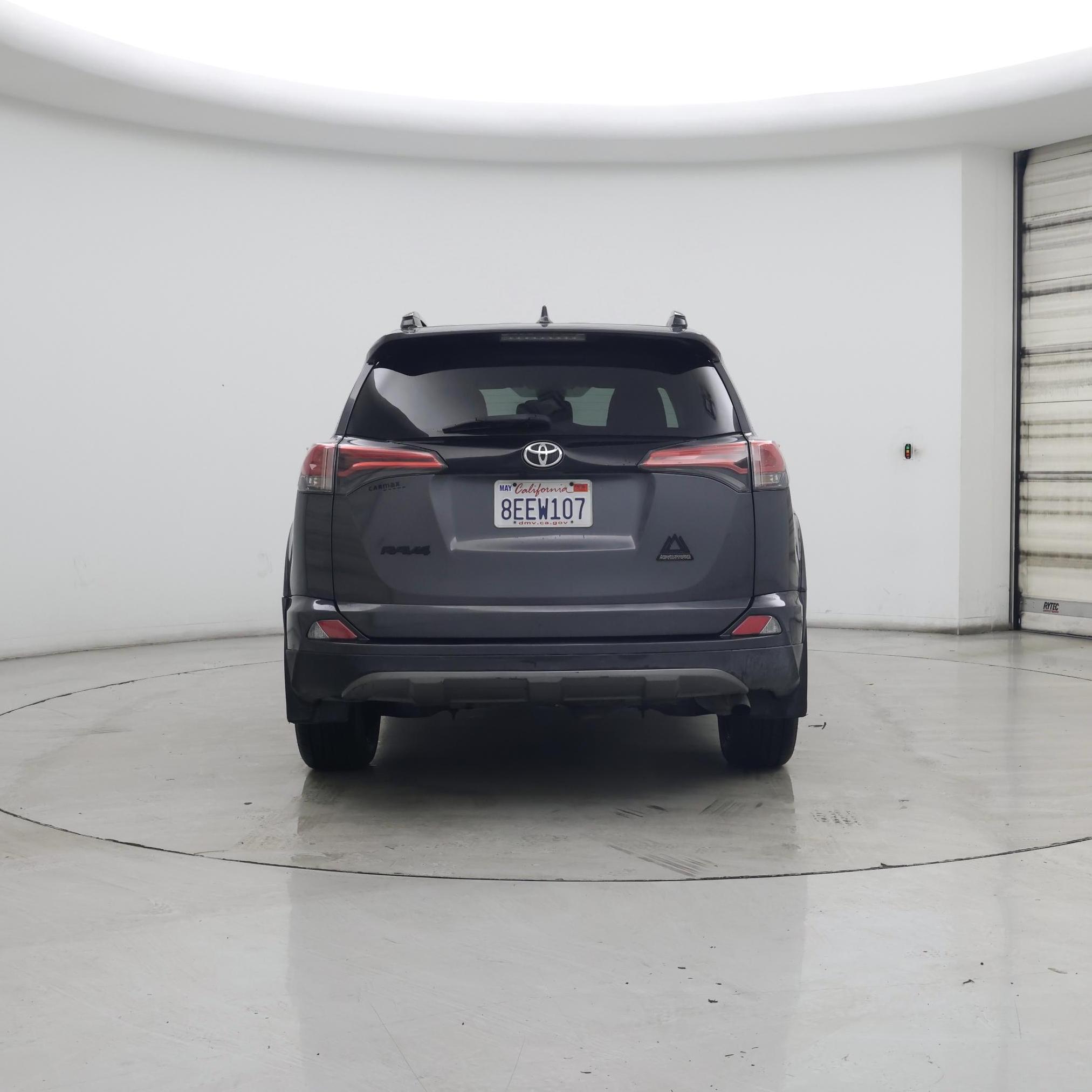 Thumbnail: 2018 Toyota RAV4 - 6