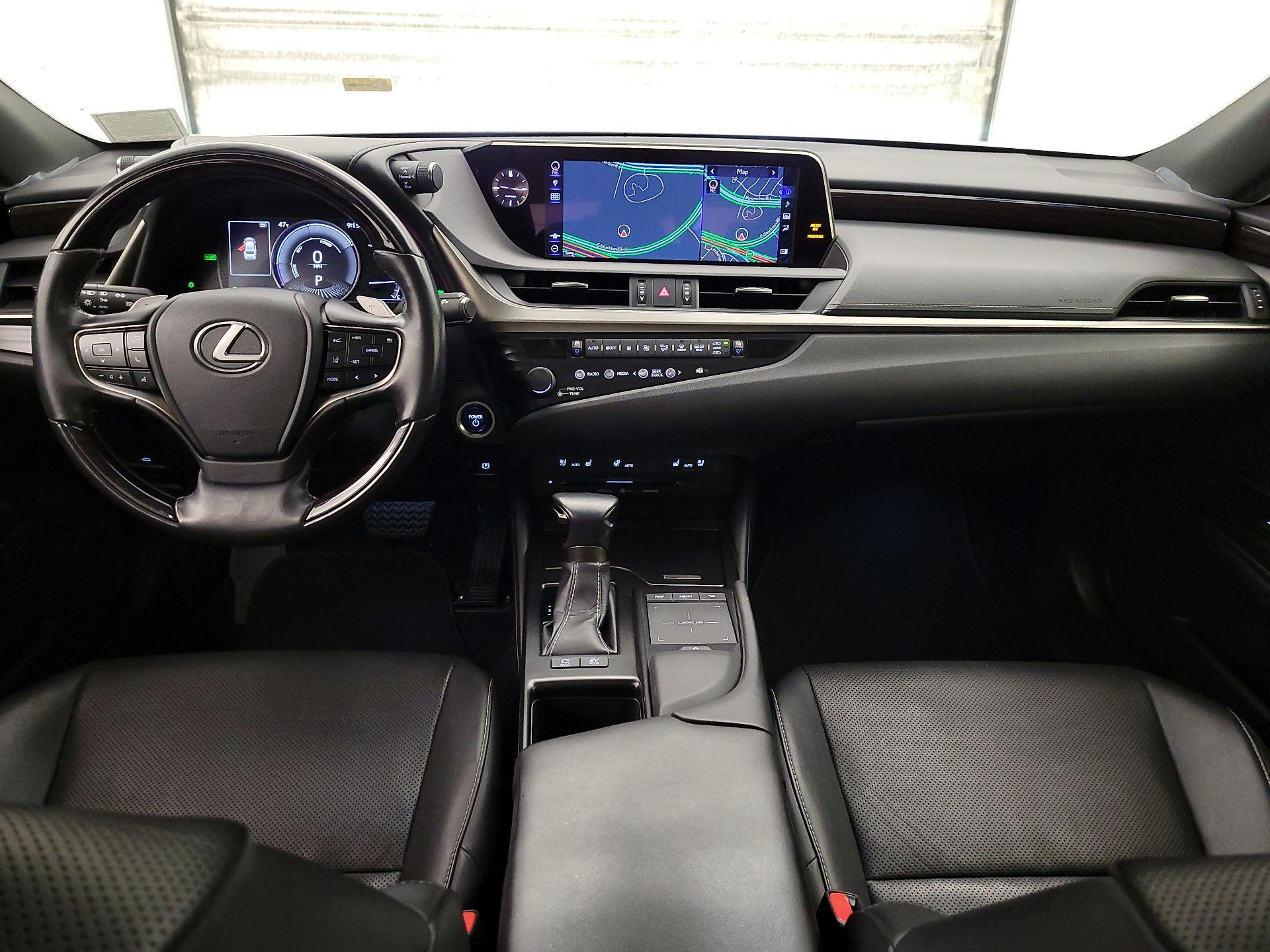 Thumbnail: 2019 Lexus ES - 9