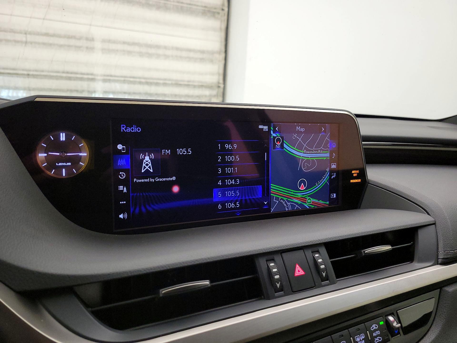 Thumbnail: 2019 Lexus ES - 15