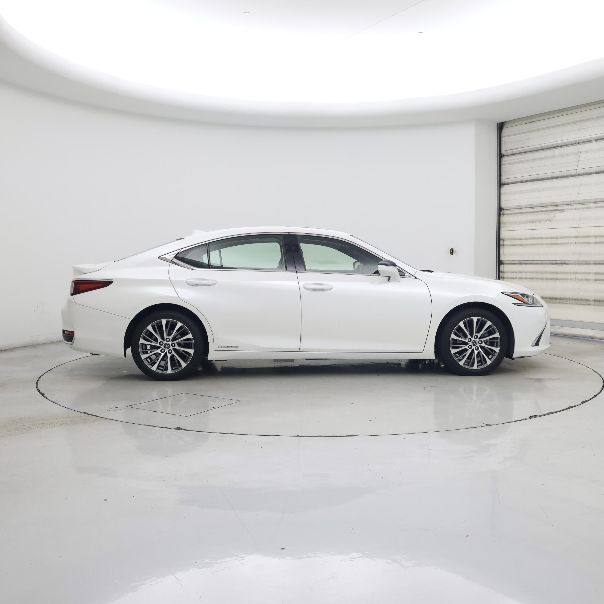 Thumbnail: 2019 Lexus ES - 7
