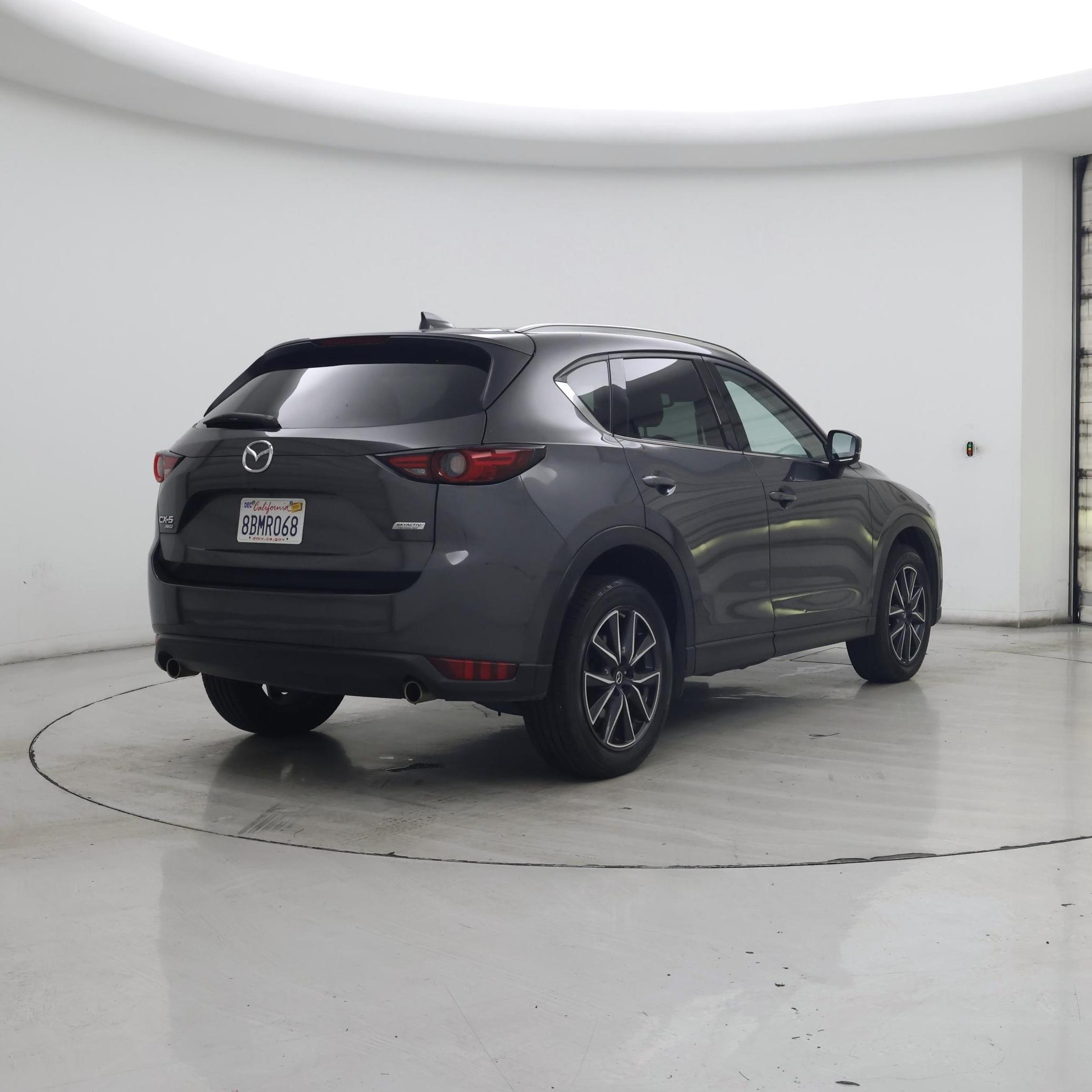 Thumbnail: 2017 Mazda CX-5 - 8