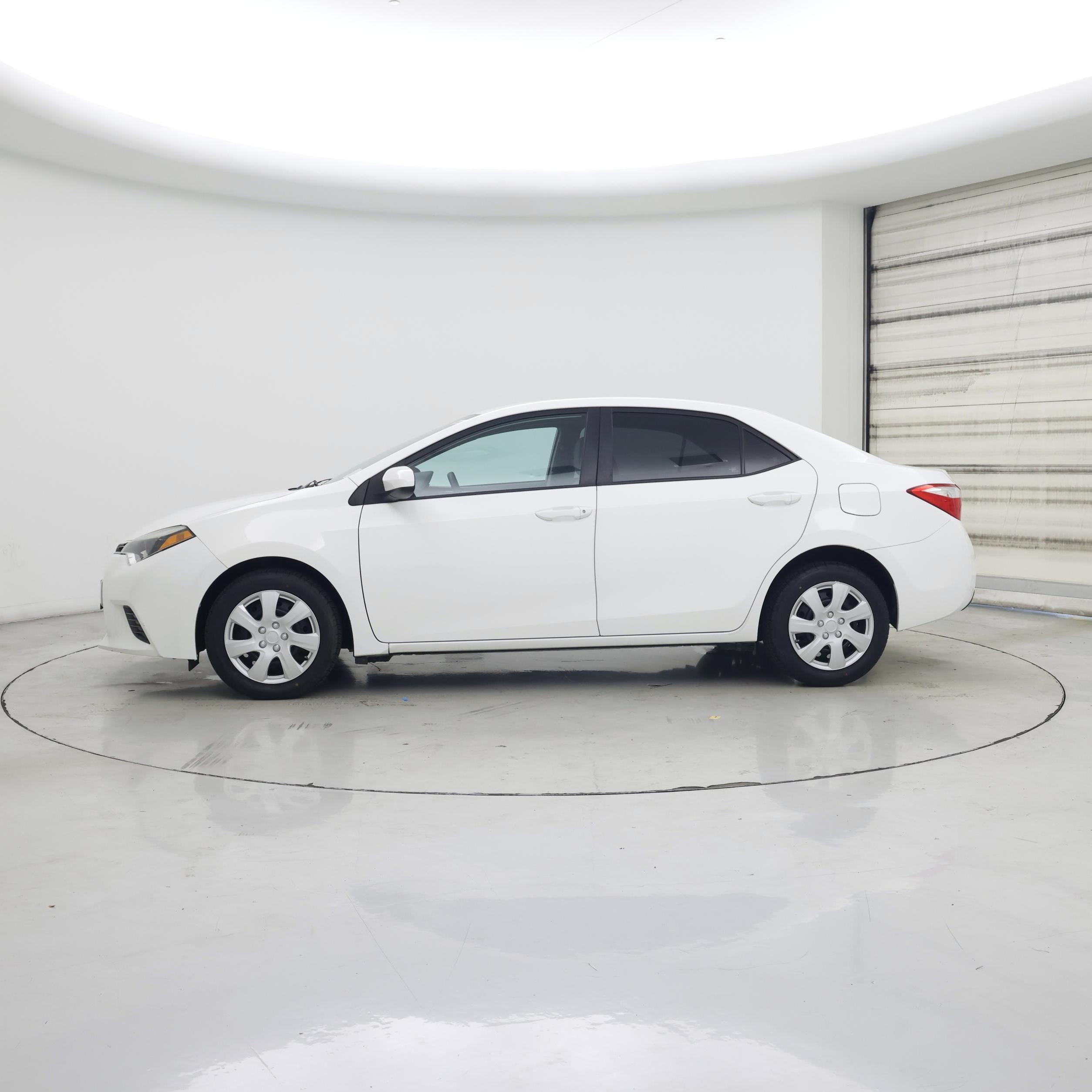 Thumbnail: 2016 Toyota Corolla - 3