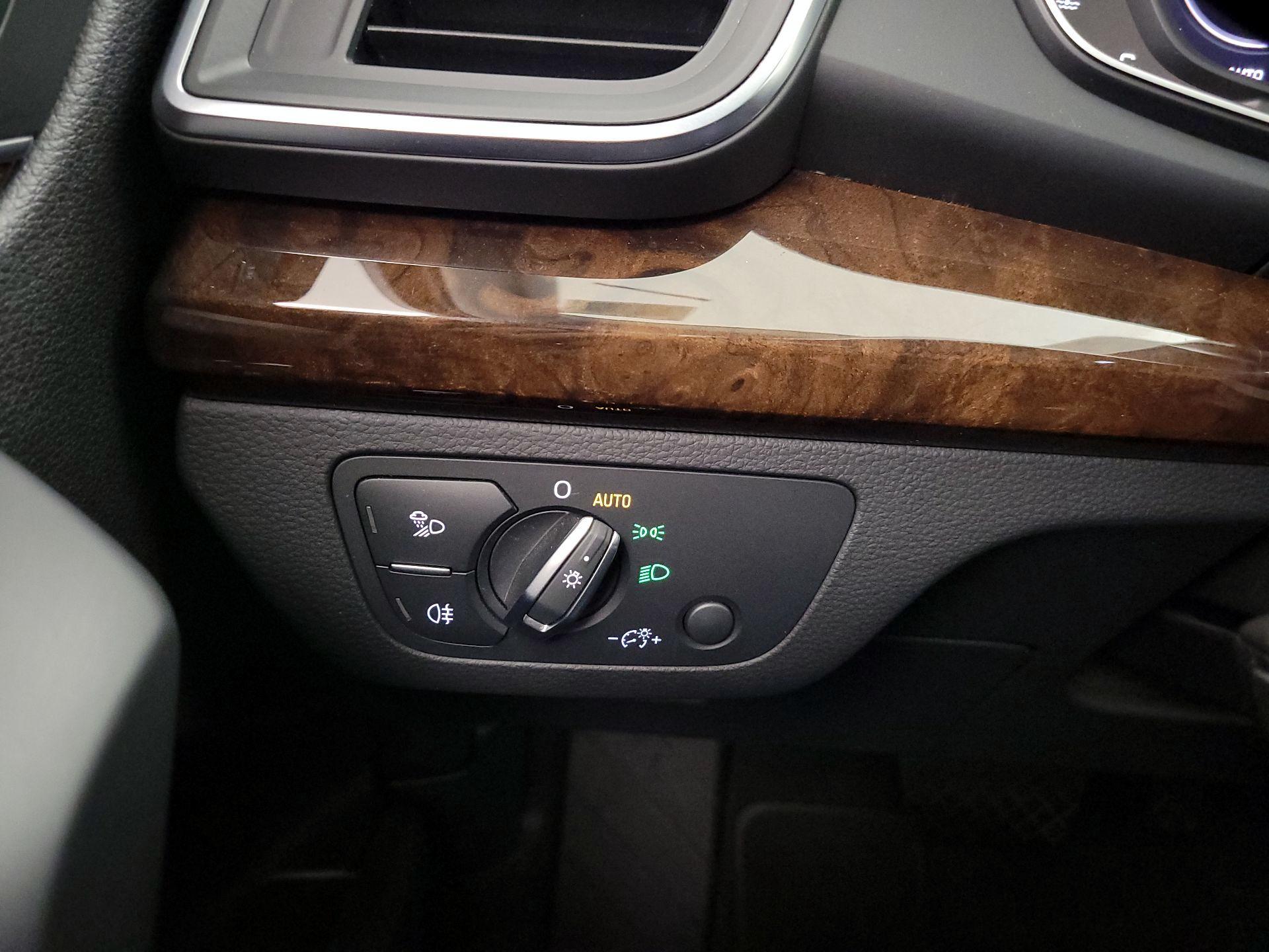 Thumbnail: 2018 Audi Q5 - 13