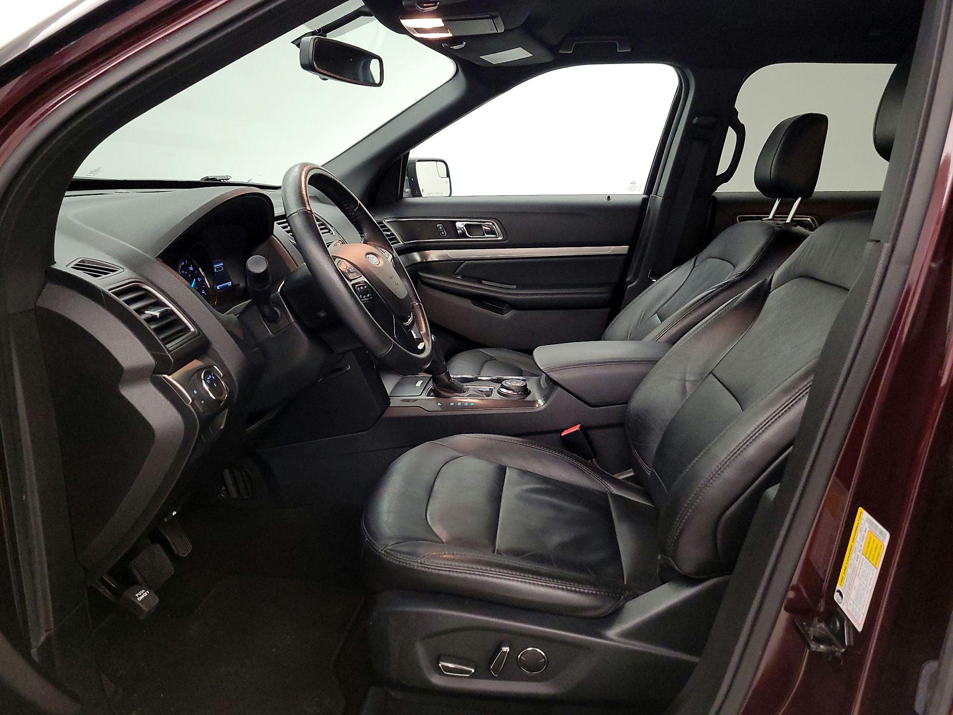 Thumbnail: 2018 Ford Explorer - 11