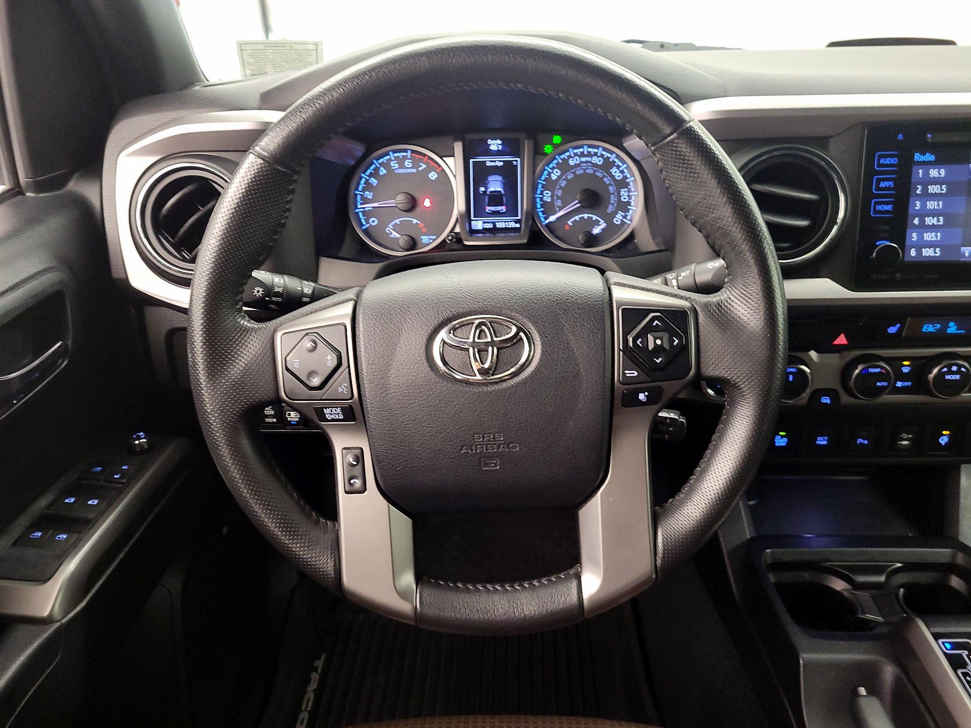 Thumbnail: 2017 Toyota Tacoma - 10