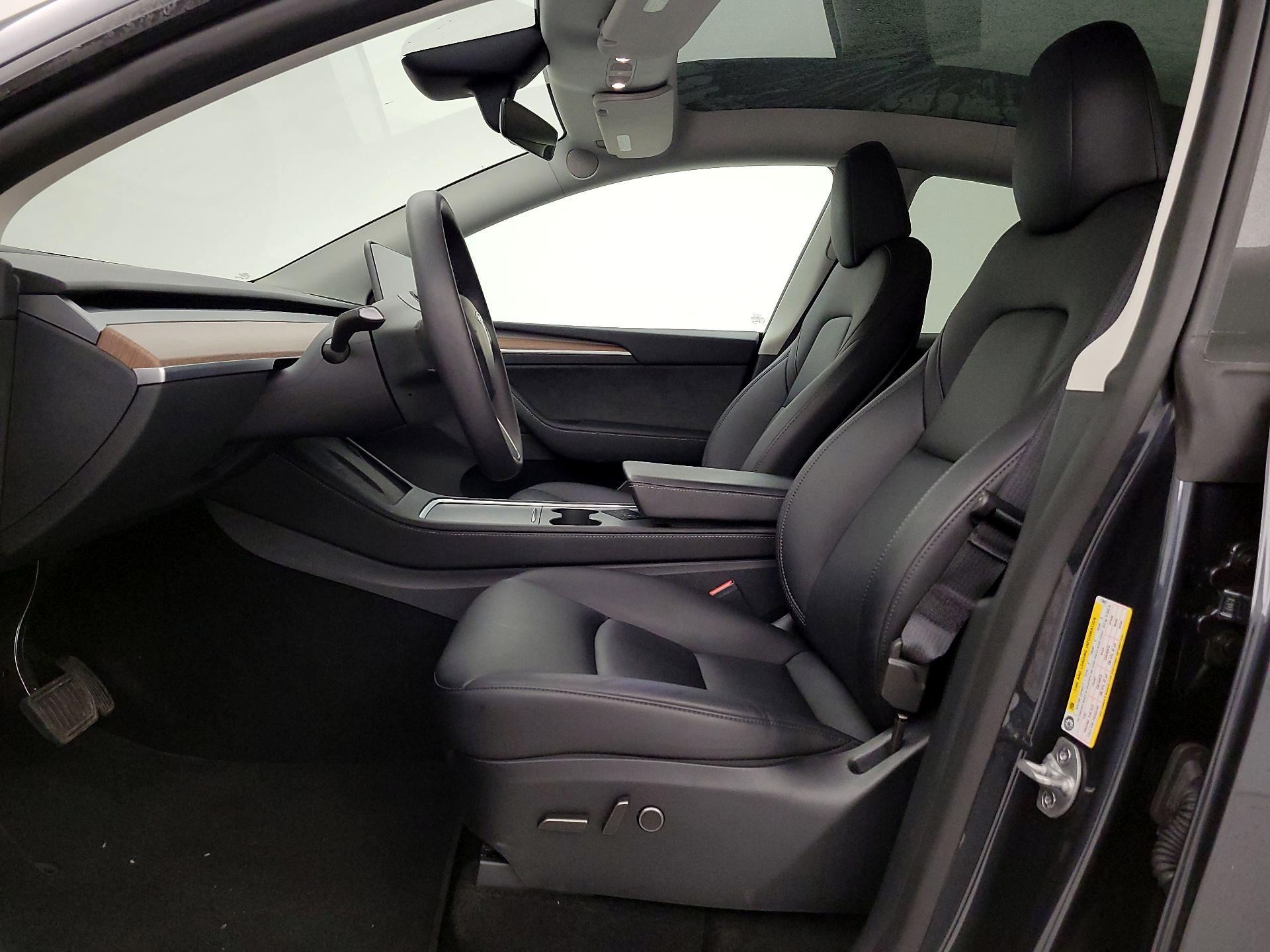 Thumbnail: 2025 Tesla Model Y - 11