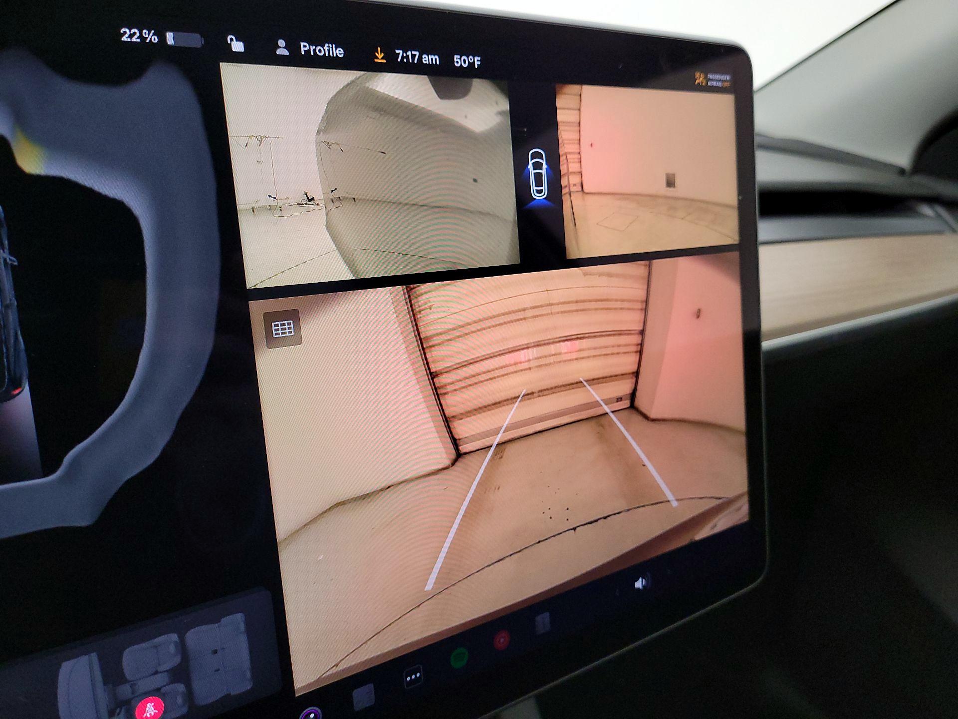 Thumbnail: 2025 Tesla Model Y - 15