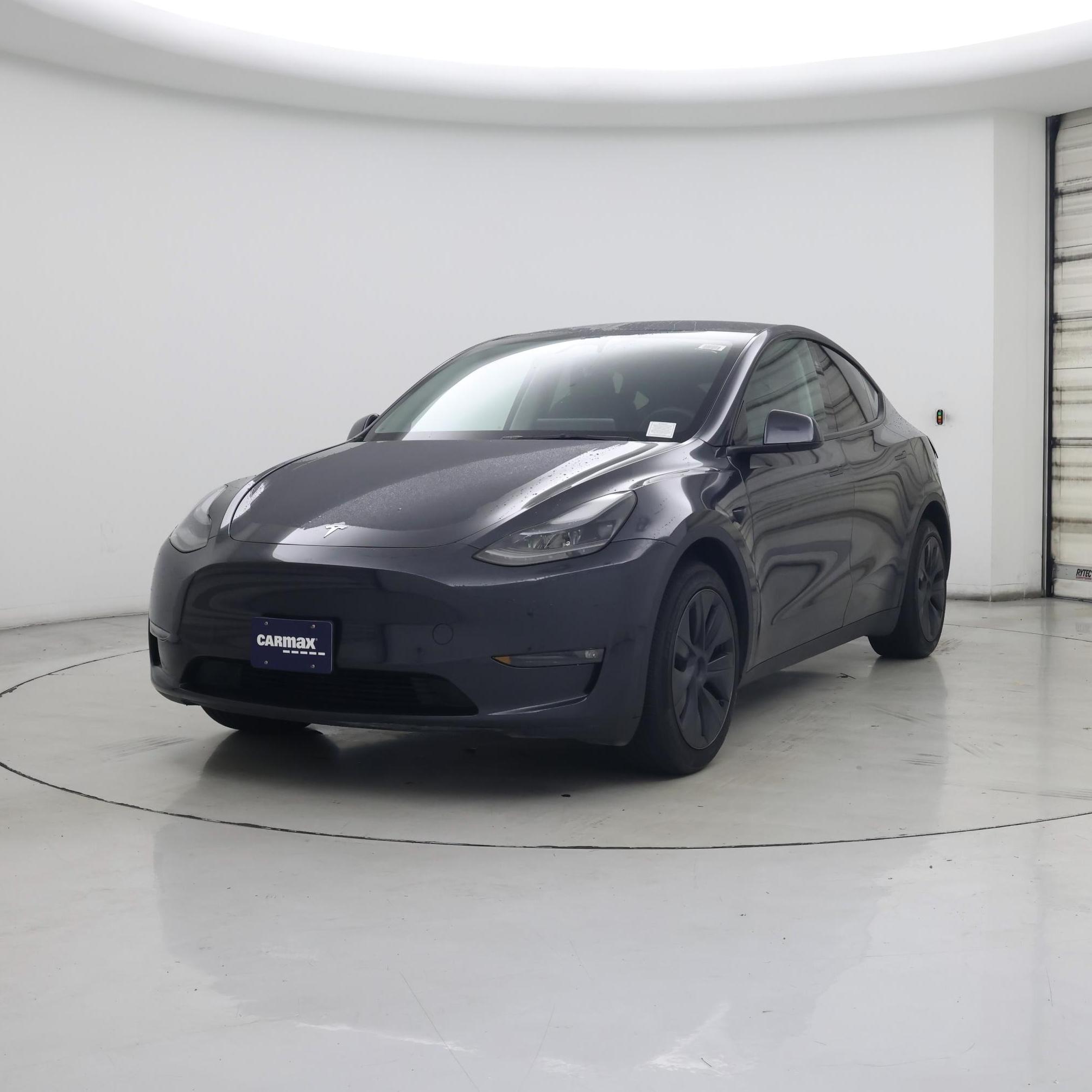 Thumbnail: 2025 Tesla Model Y - 4