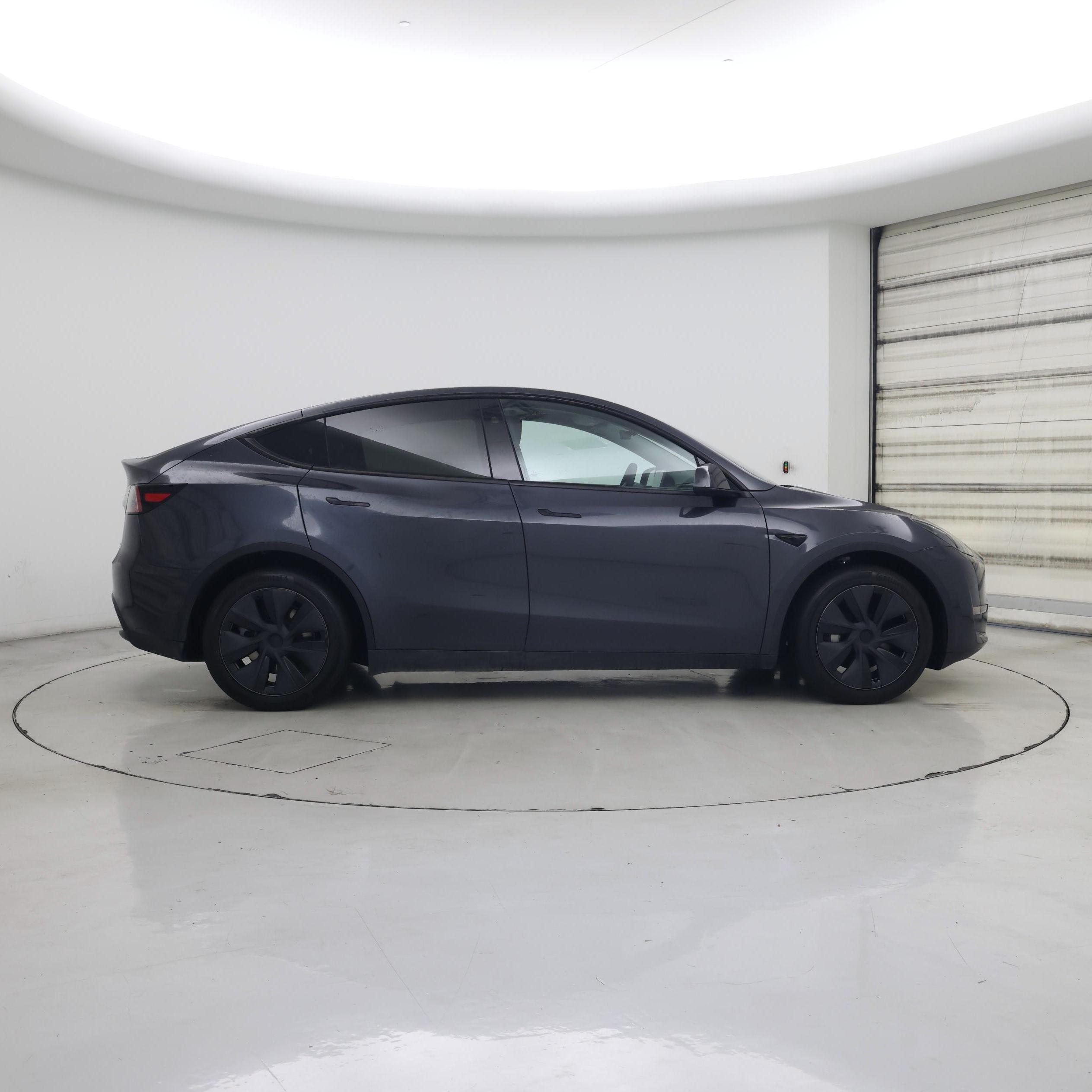 Thumbnail: 2025 Tesla Model Y - 7