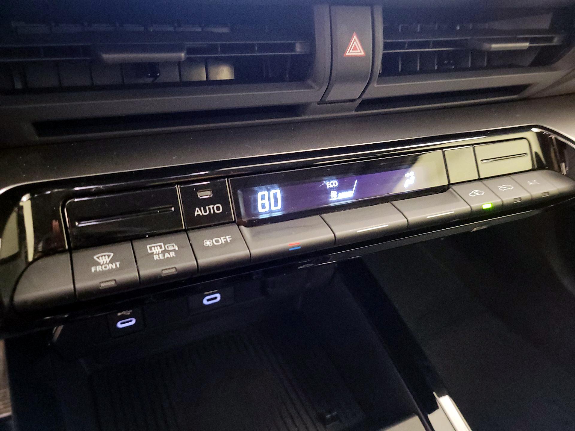 Thumbnail: 2024 Toyota Prius - 16